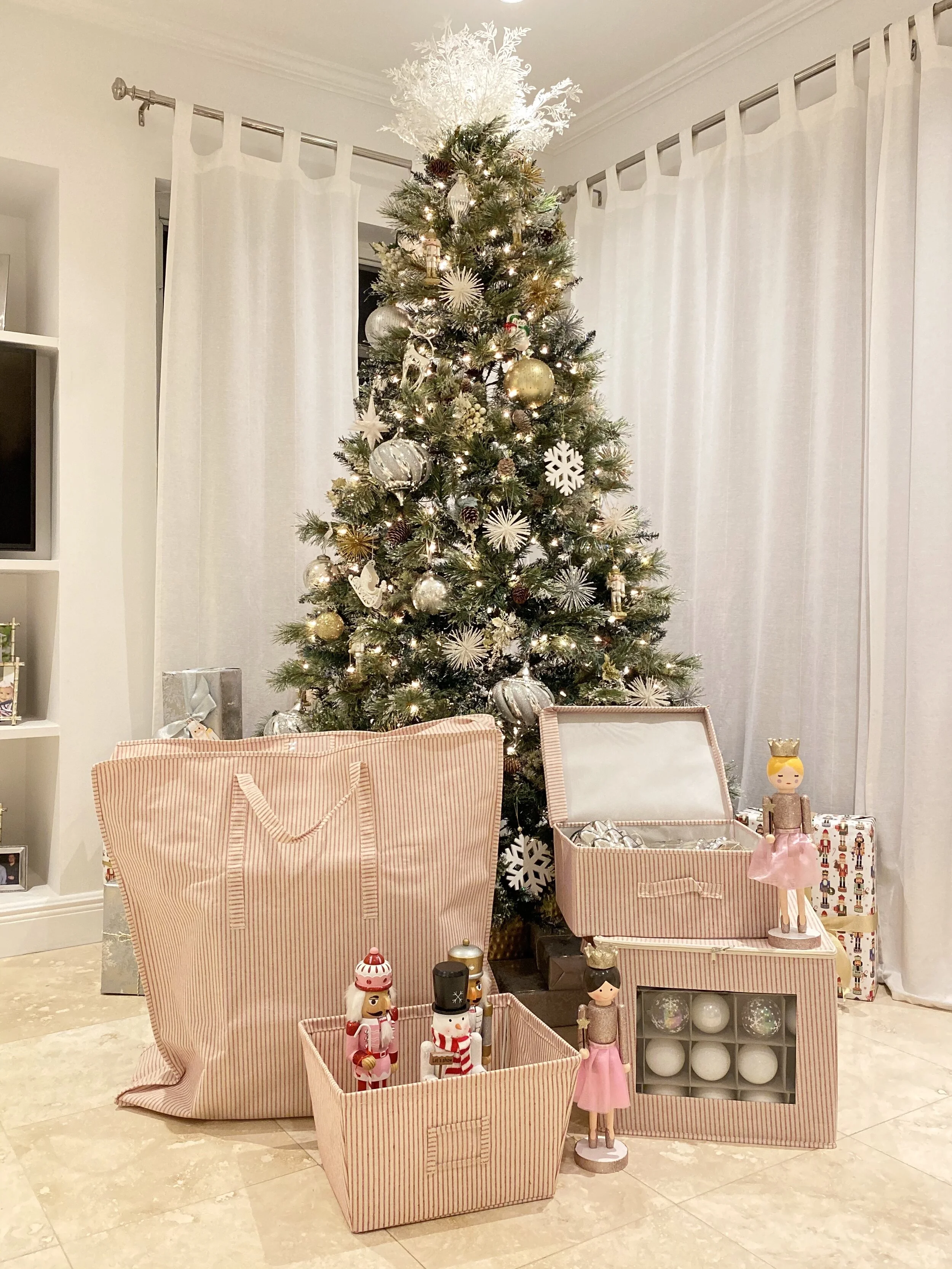 How to Store Holiday Decor