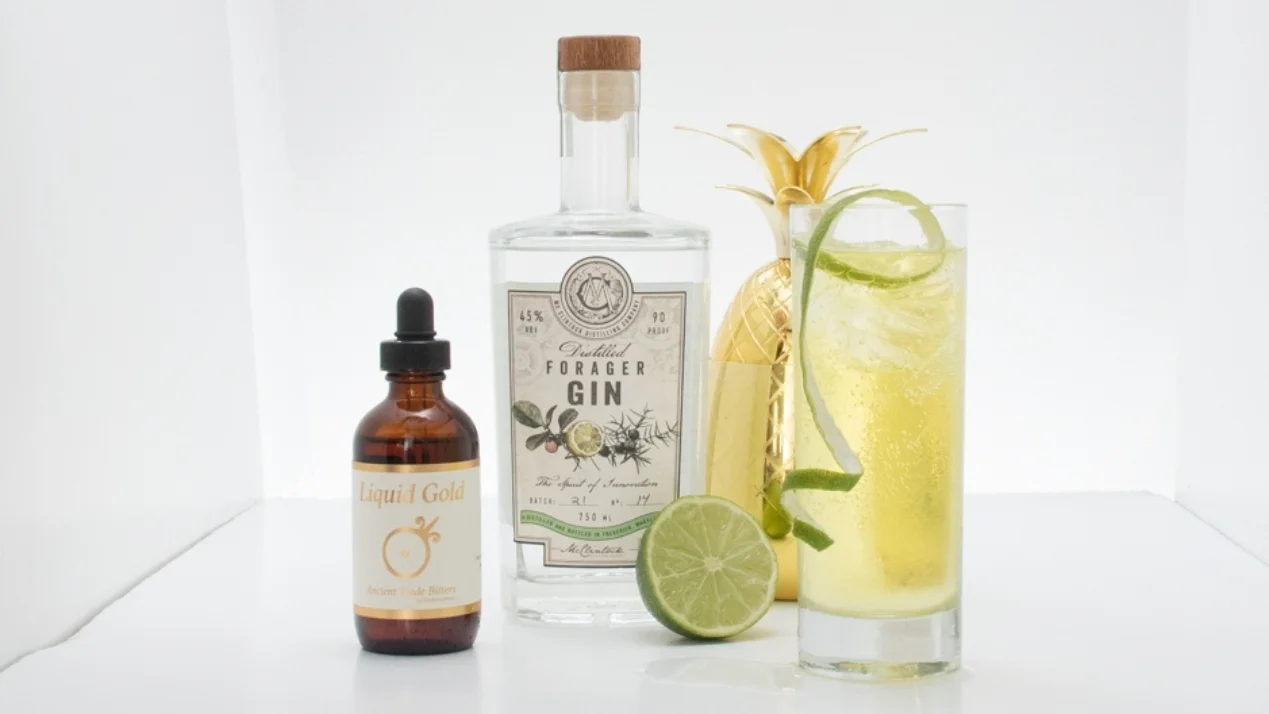 liquid-gold-gin-and-tonic.jpg