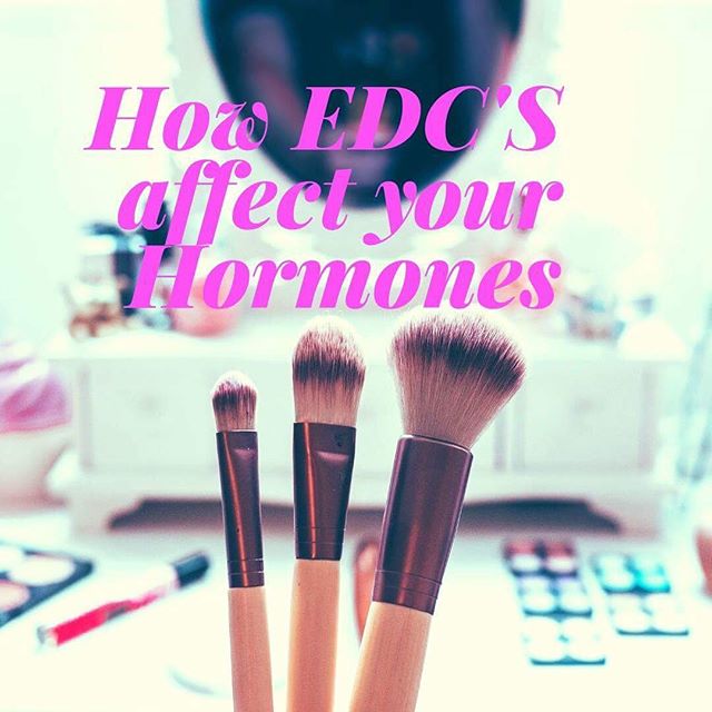 Think your makeup and cleaning products aren't making you fat and sick?? Check out this blog post. Link is in the bio. 
#cleanliving 
#mentor
 #inspiredlife 
#hollistichealth
 #healthcoach 
#skinhealth 
#skinhealthcoach 
#hormonehealthcoach 
#clearsk