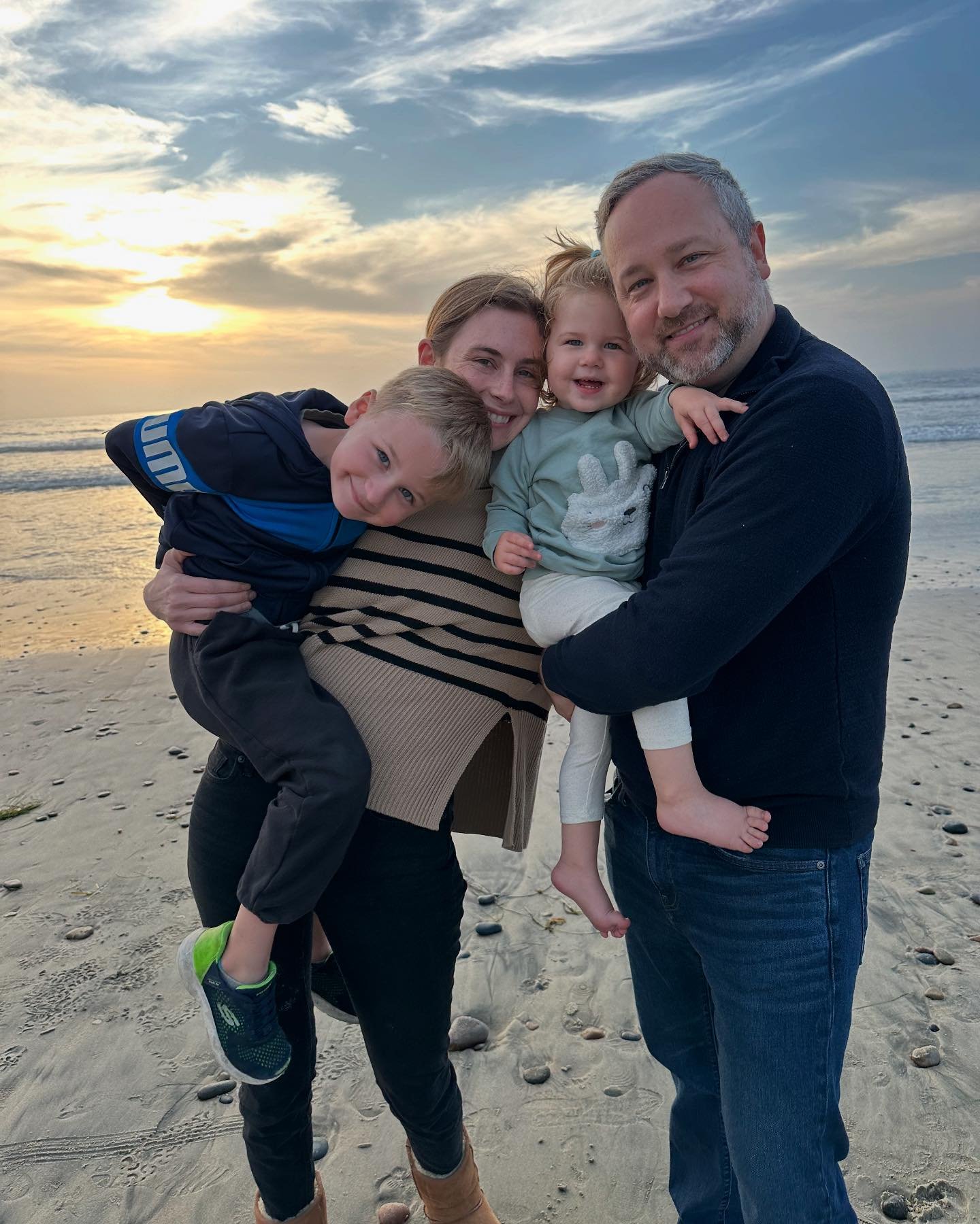 Extra thankful for family, health and community this year! Also thankful everyone agreed to pose for their portrait mode photo!