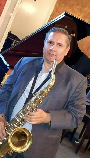 LIVE MUSIC NIGHT - Rafael Ornelas Sax