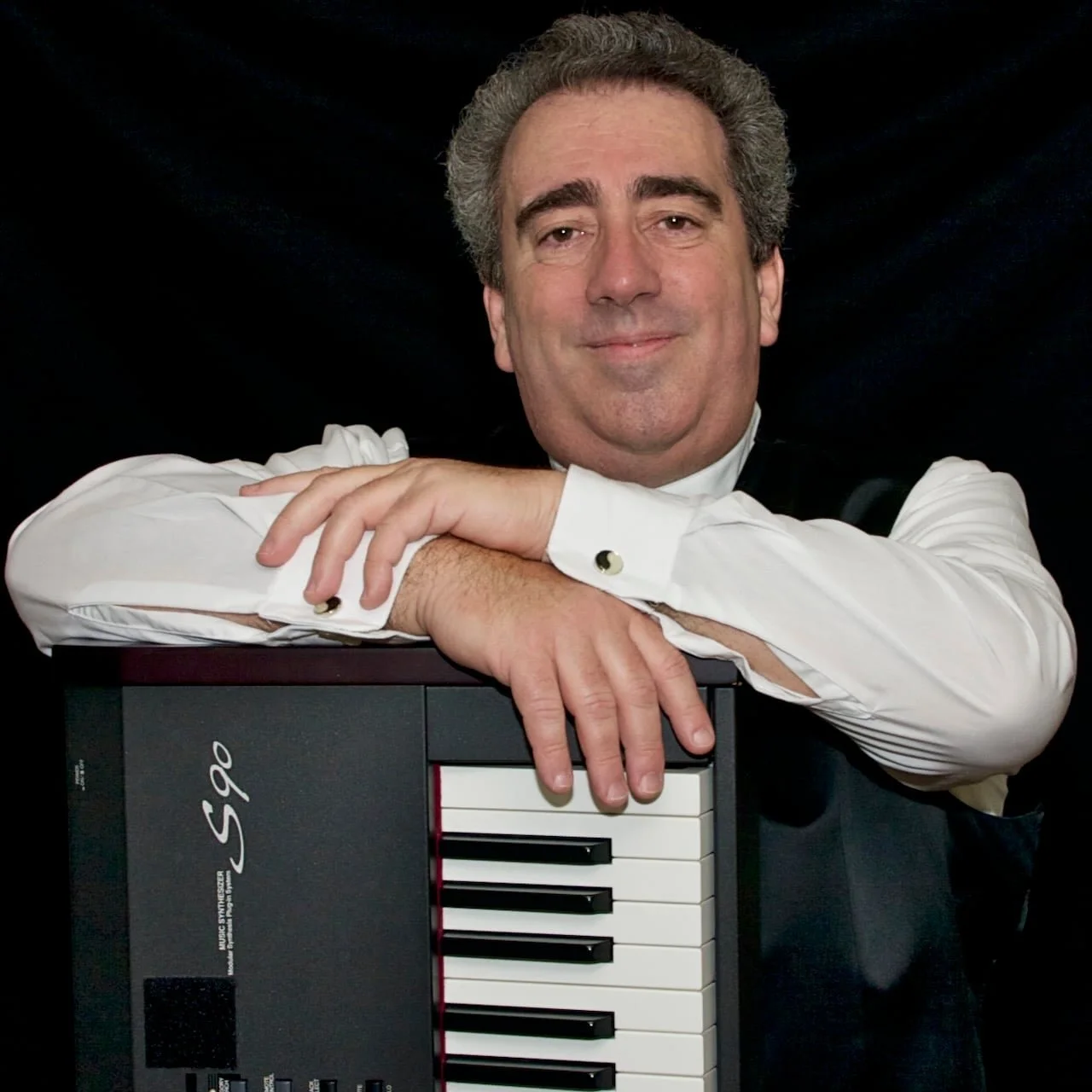 LIVE MUSIC - Nick peper