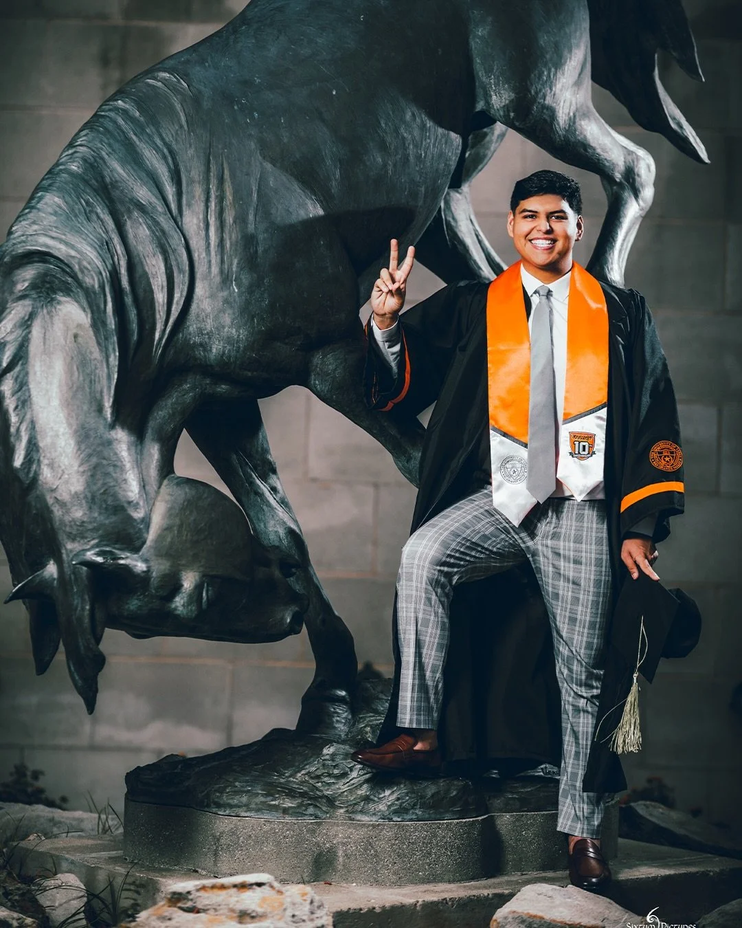 congrats @dylrioss @utrgv ✌️