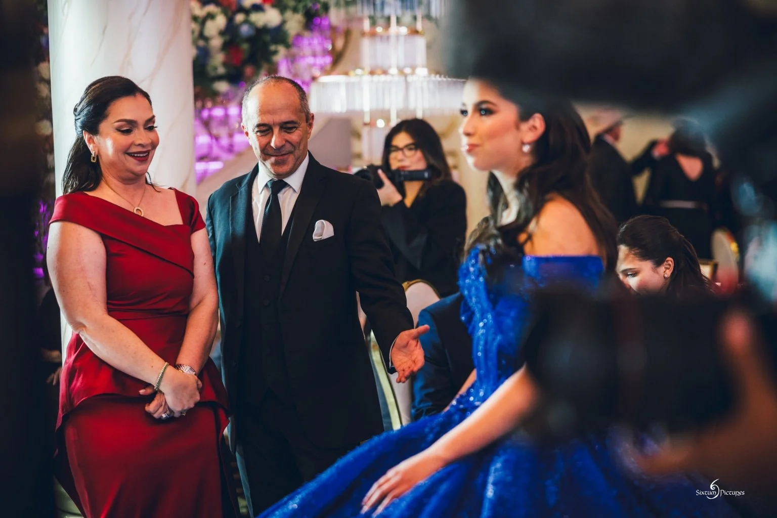 5 Dinner and Mariachi - Sixtum Pictures-SIX12062.jpeg