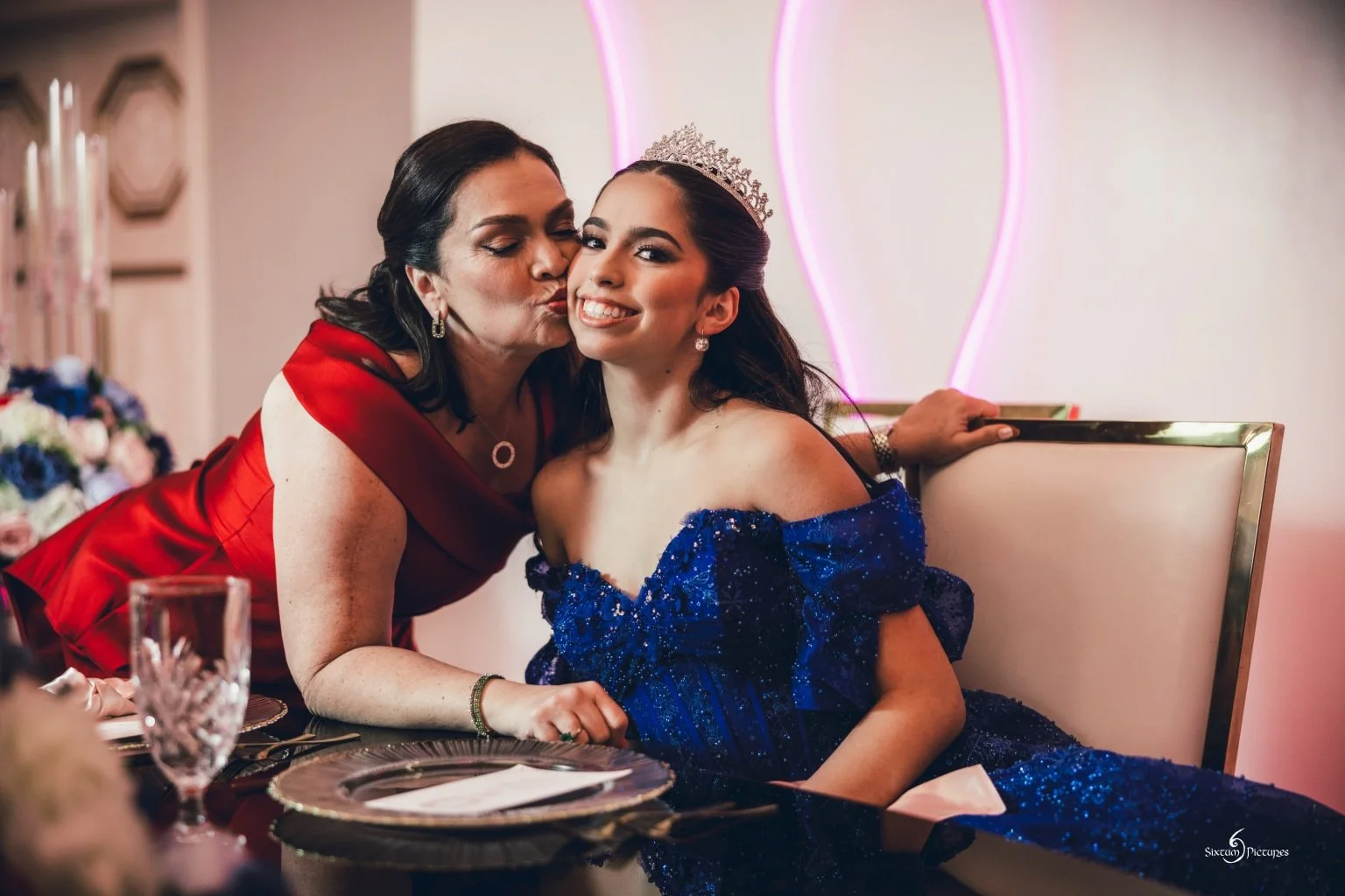 5 Dinner and Mariachi - Sixtum Pictures-SIX12308.jpeg