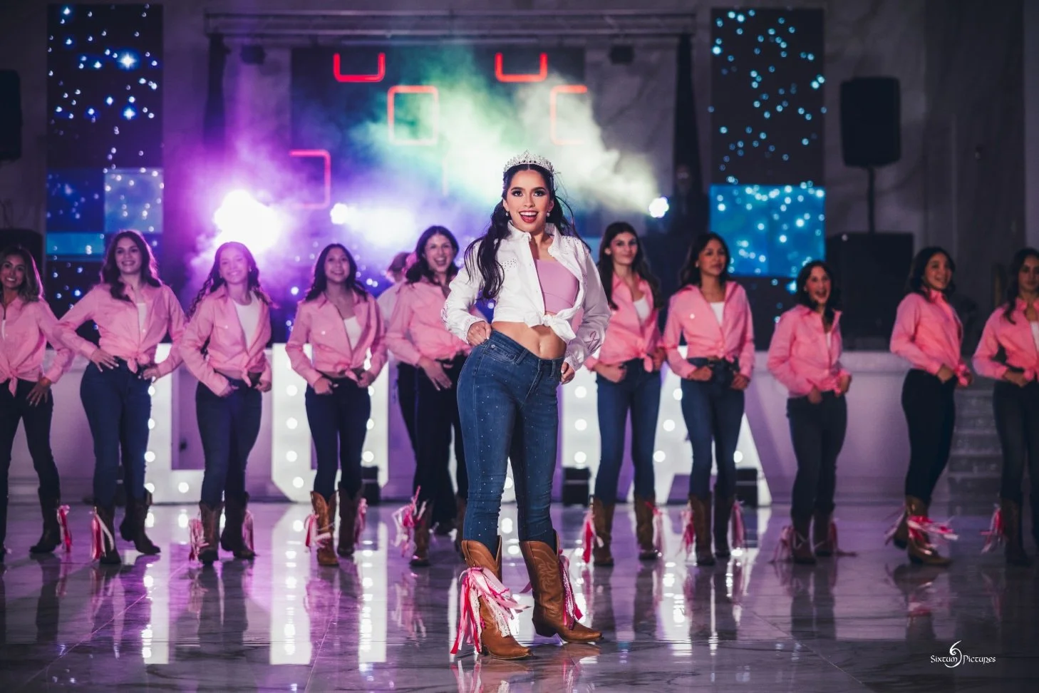 13 Group Dance - Sixtum Pictures-SIX15439.jpeg