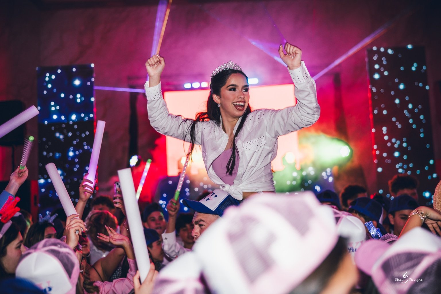 15 Party - Sixtum Pictures-SIX18435.jpeg