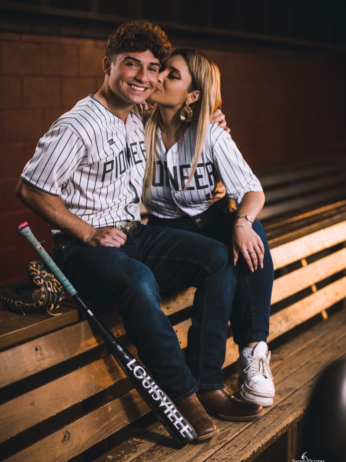 It&rsquo;s not too late to give mom a hug and a kiss today!
Happy Mother&rsquo;s Day to all the amazing moms out there, yall rock 💛