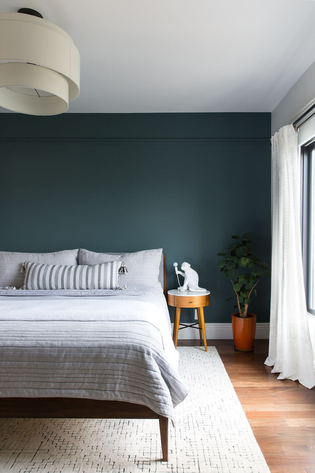 Love-&-Interiors-San-Francisco-Pacific-Heights-Cozy-Master-Bedroom-with-Green-Accent-Wall-and-Plant.jpg