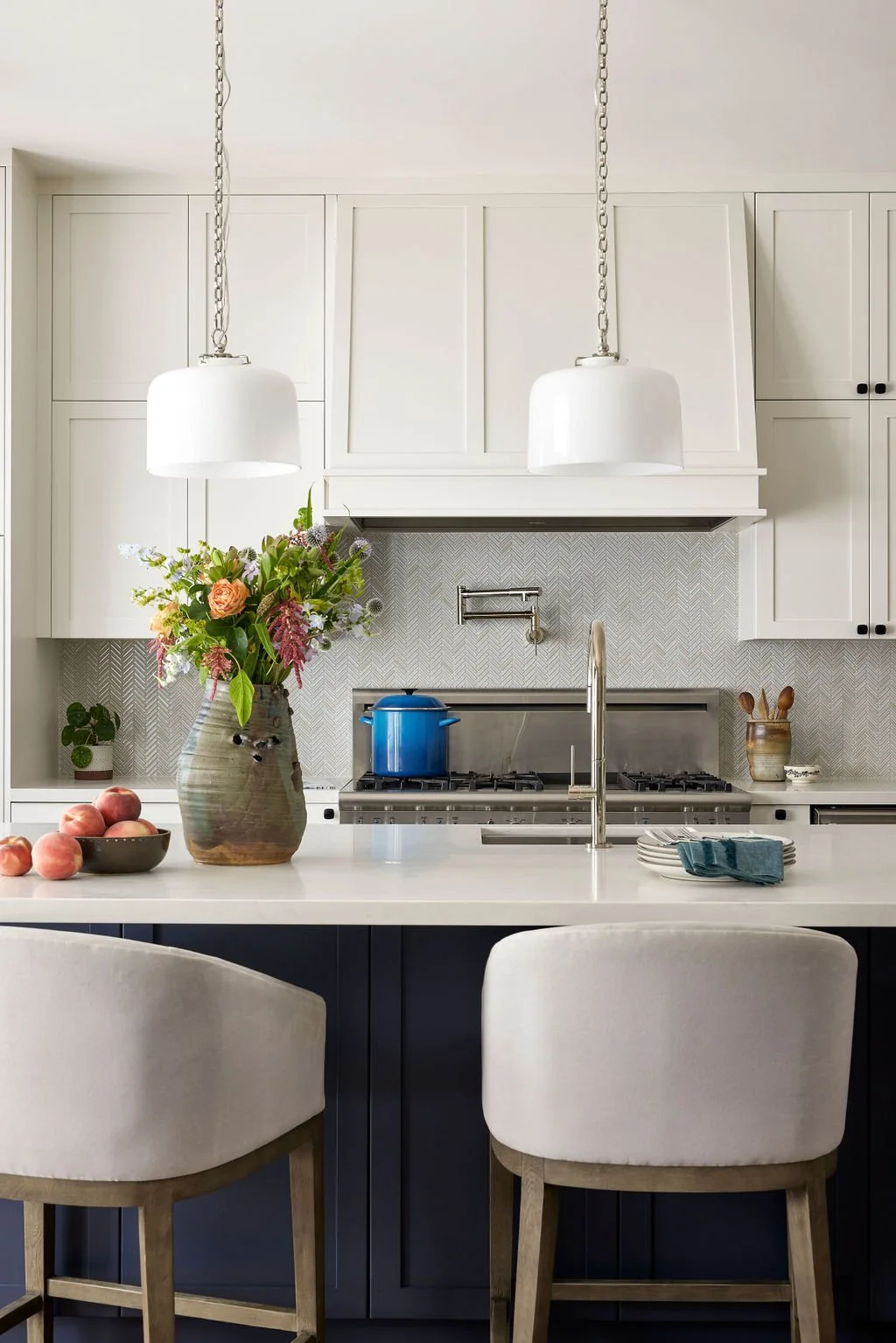 Love-and-Interiors_Glen-Park-Modern-Oasis-Kitchen-Custom-Hood.jpg