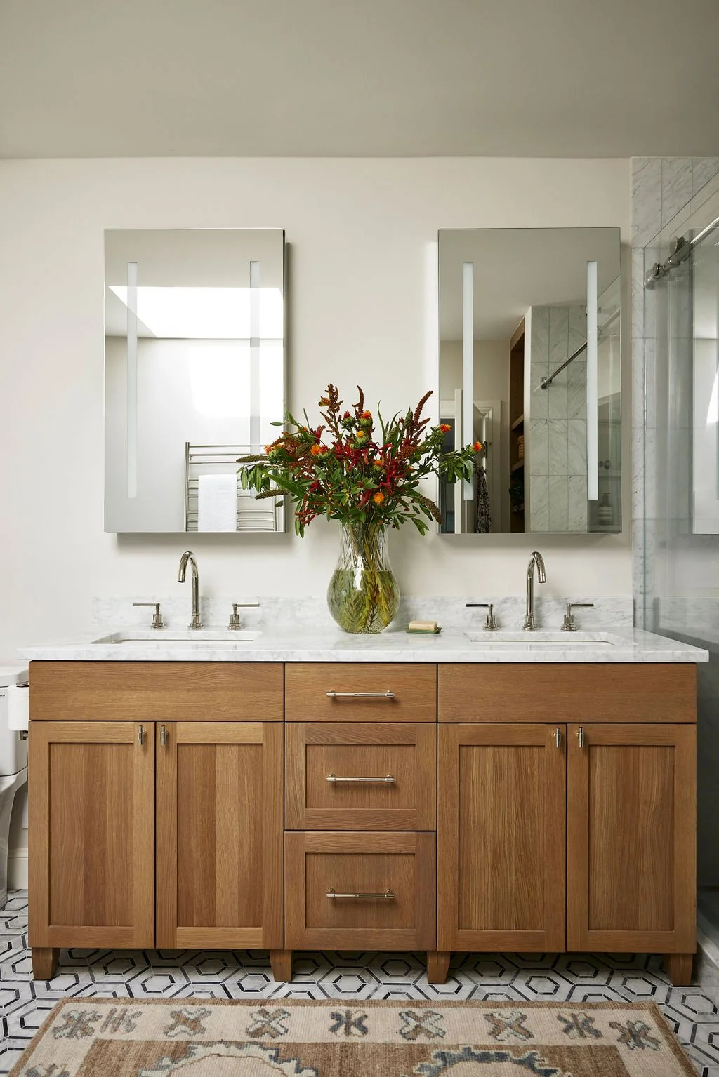 Love-and-Interiors_Glen-Park-Modern-Oasis-Primary-Bath-Vanity.jpg
