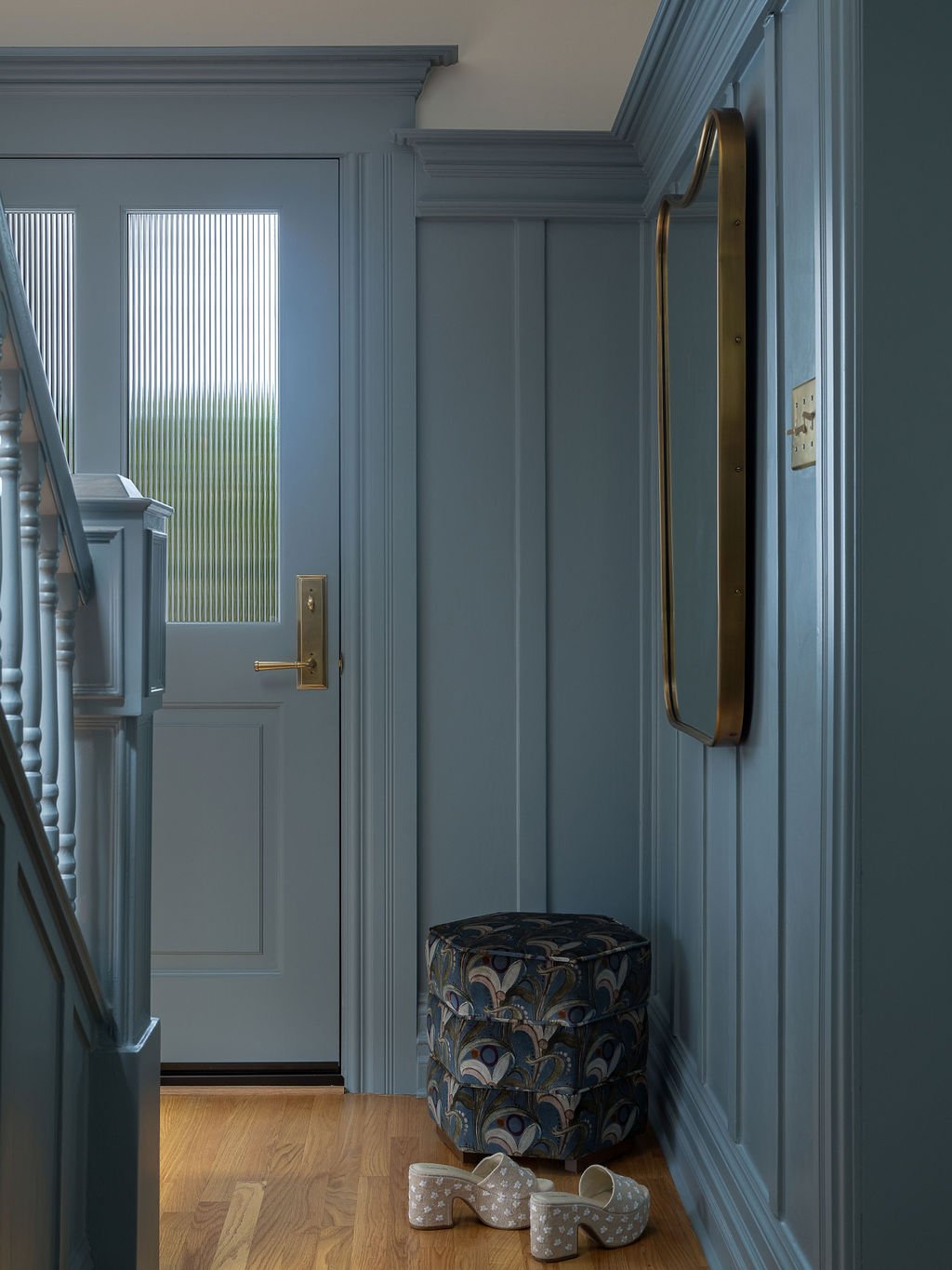 Love_and_Interiors_Entry_Blue_Paint_Wainscoting_San_Francisco.jpg
