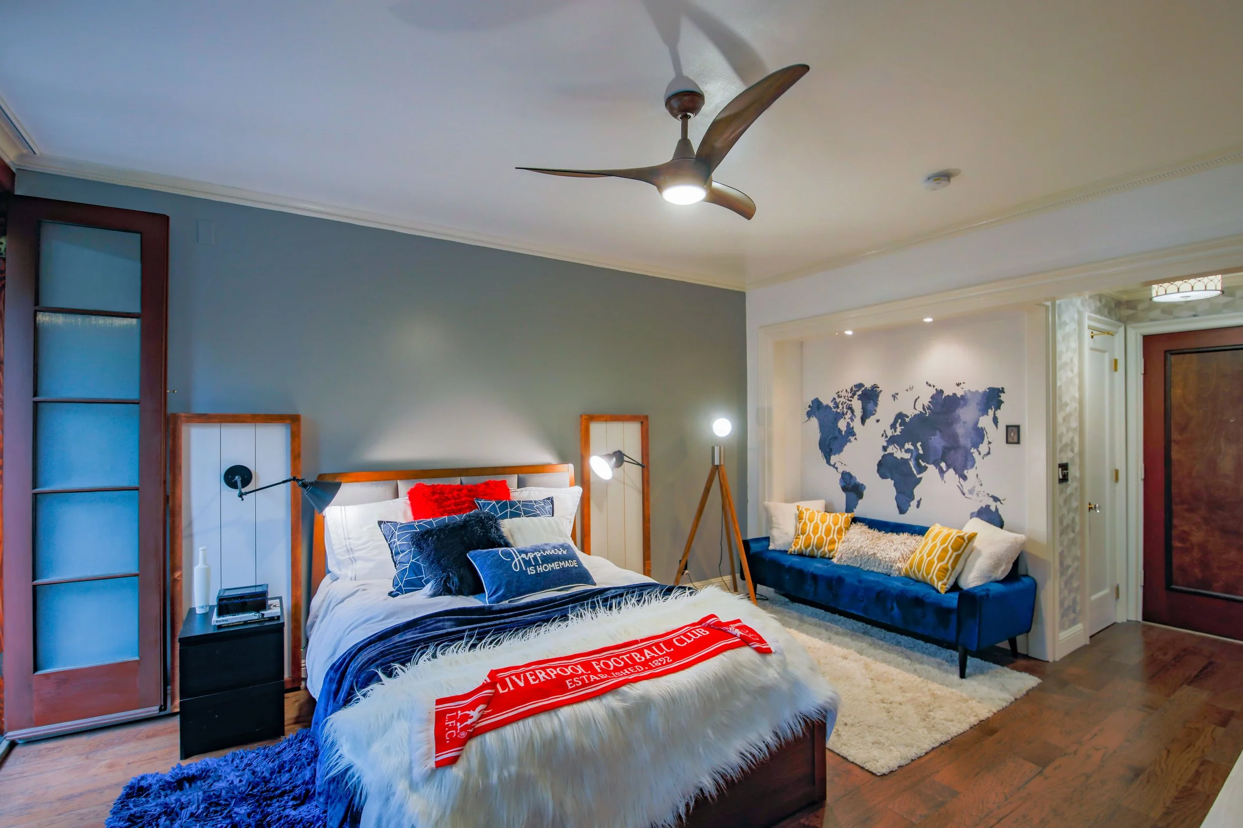 Pam_Bedroom_Photos-3-min.jpg