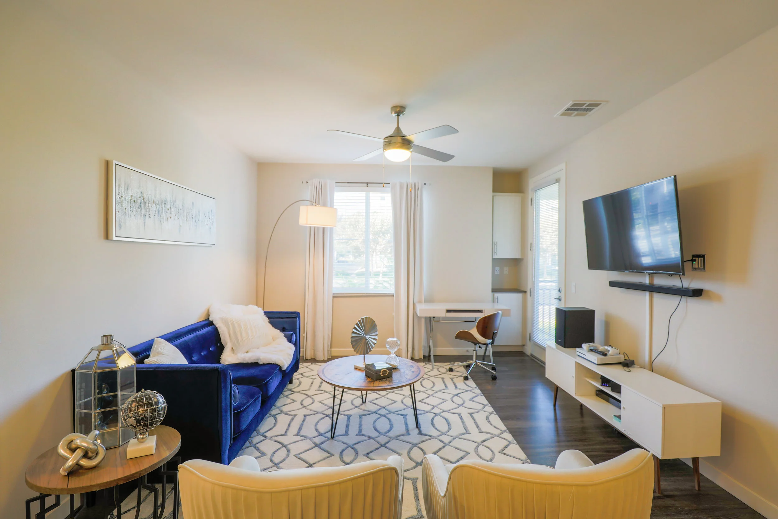 PAMELA DESIGN PHOTOS ONTARIO-13.jpg