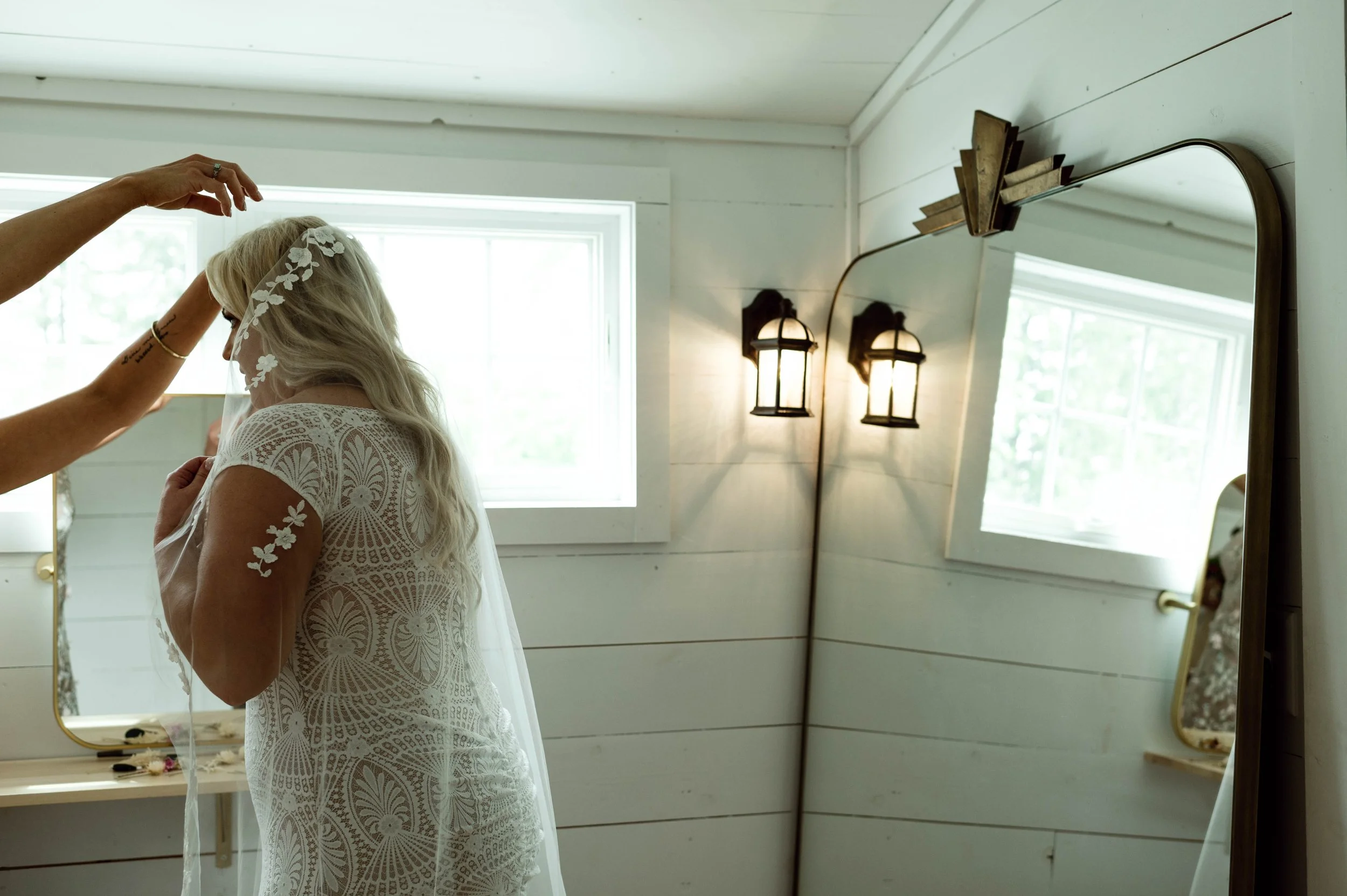 V Wedding Legacy Hill 1.jpg