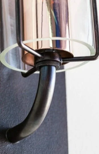 CC6EFEB4-93D2-404A-939D-609E07D1B6EE