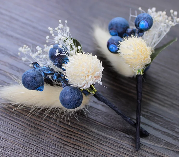 BLUEBERRY HAIR PIN