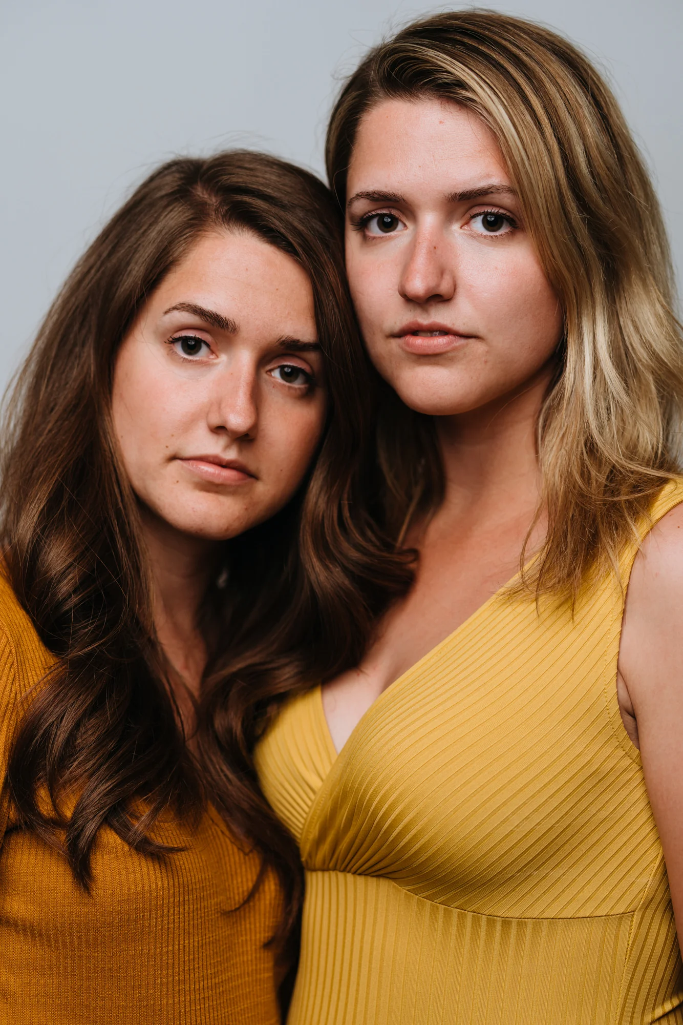 Twins_v1_15.jpg
