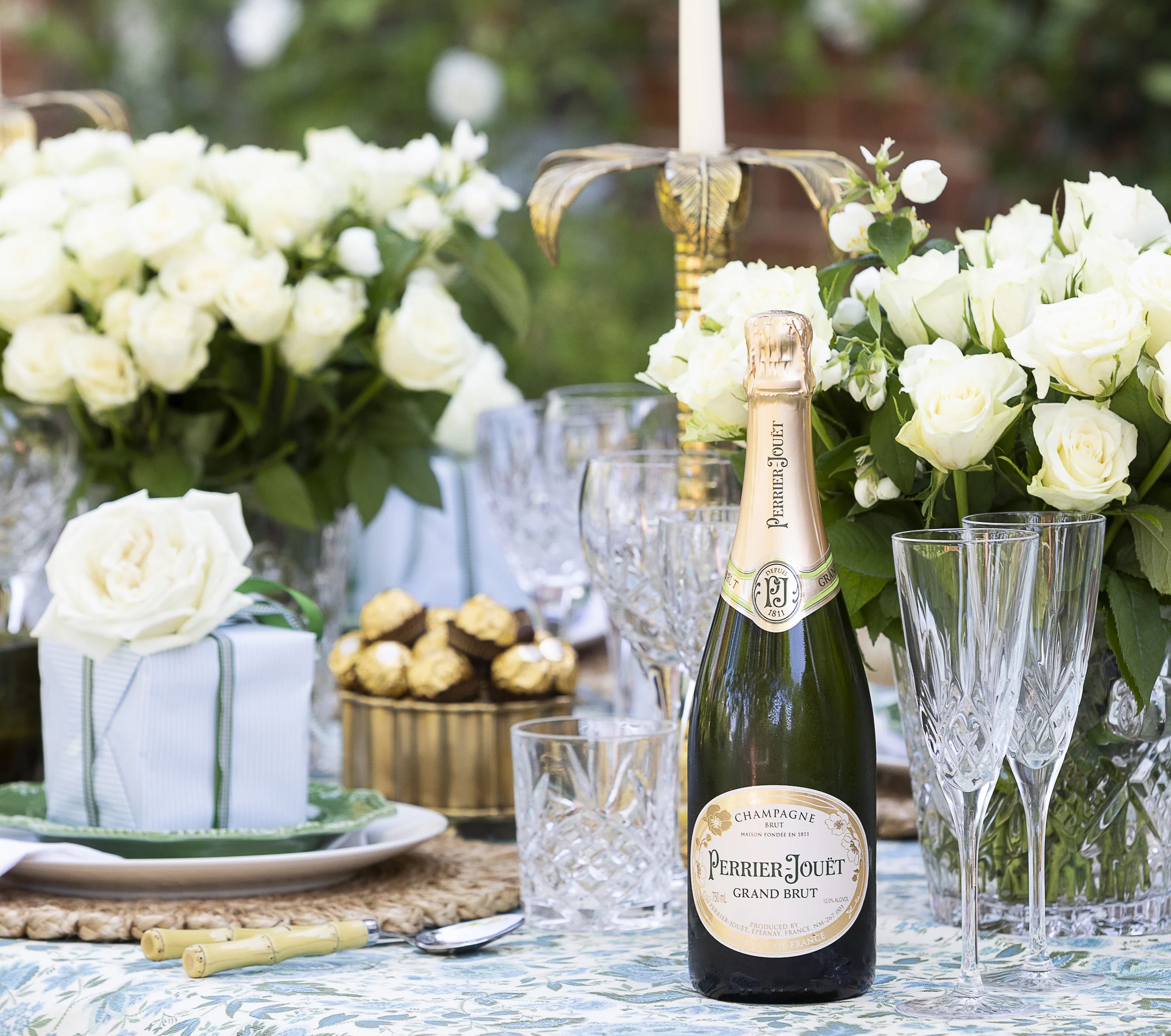 Mayflower House | Beauty in Bloom | Issue 2 | A Magical Christmas