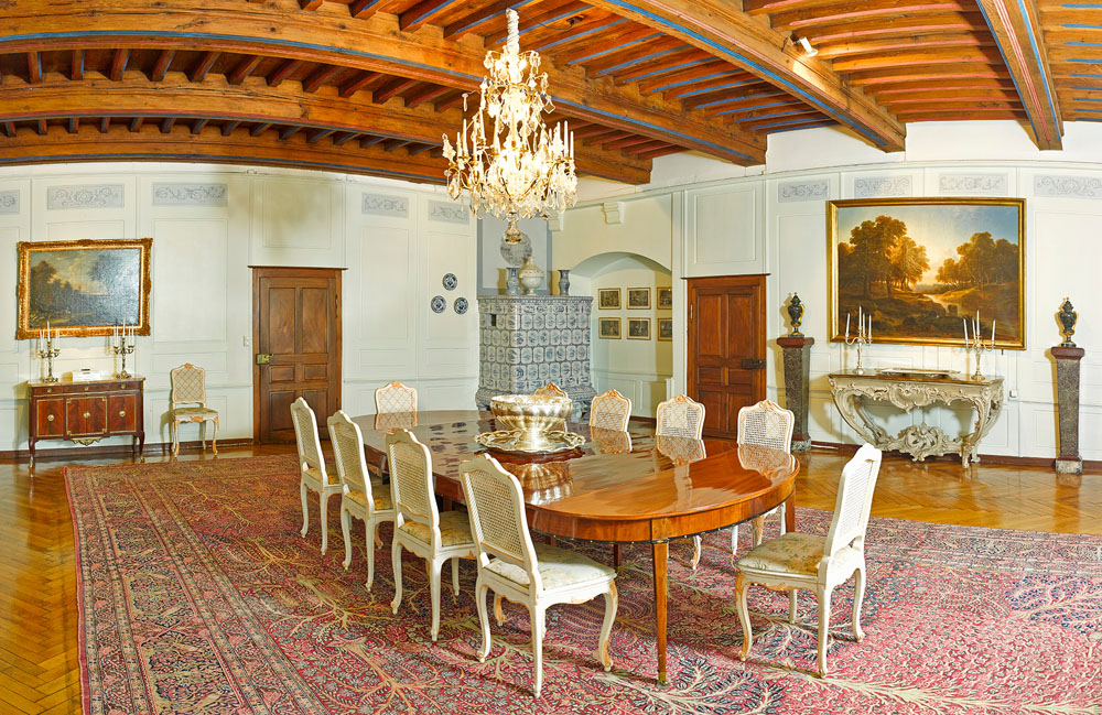 9-Exclusive-Castle-Le-Chateau-de-Lucens-Switzerland-Additional-member-property-Solstice-Luxury-Destination-Club.jpg