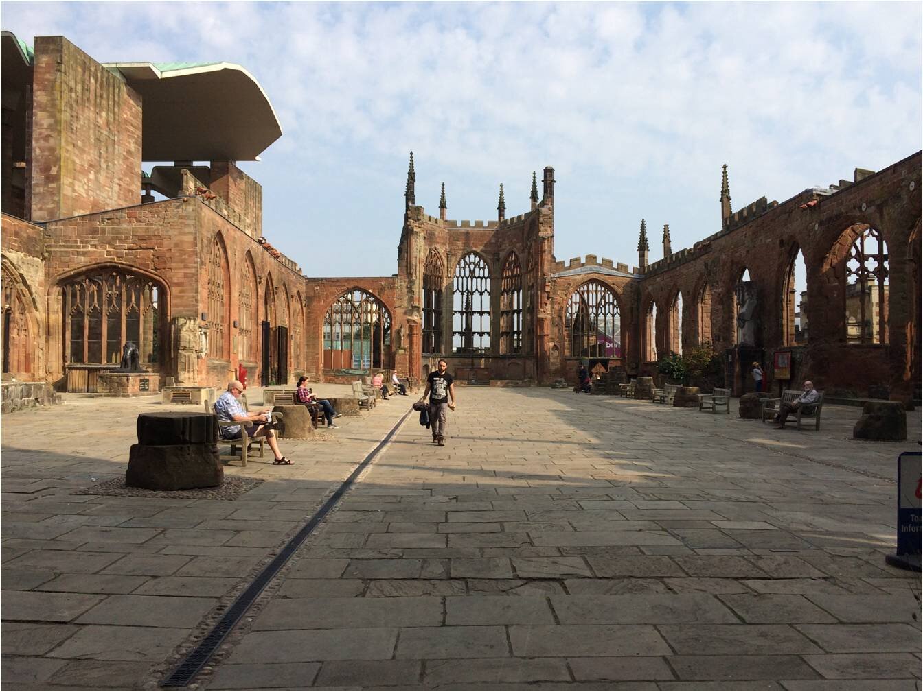 Coventry Cathedral Ruins.jpg