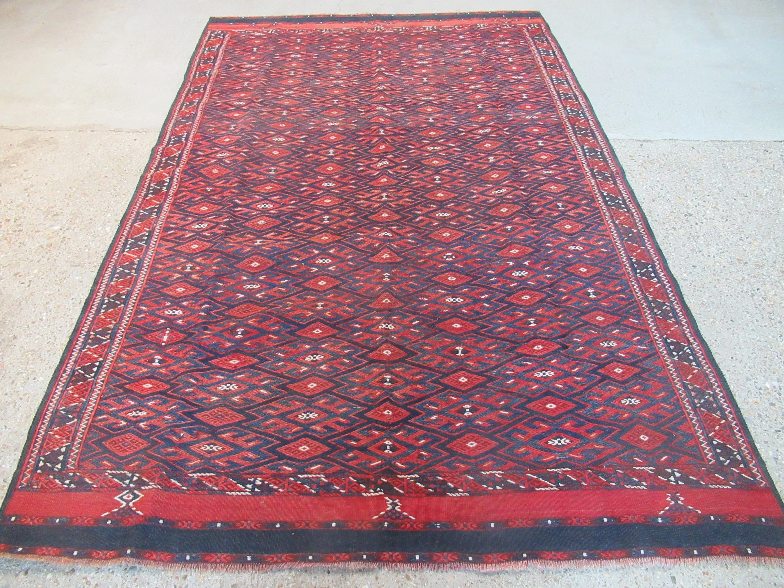 2902 Turcoman01   275X173.JPG