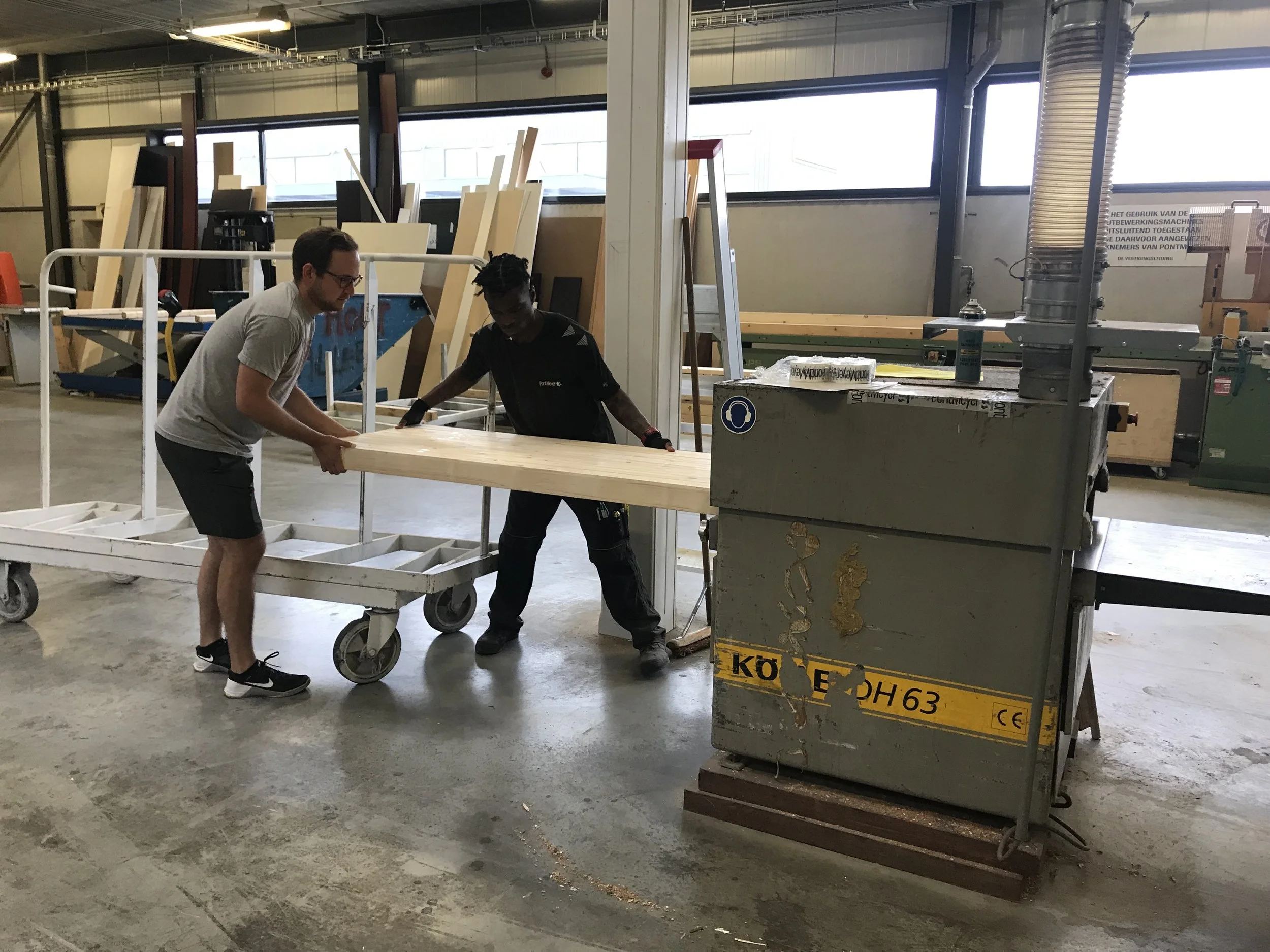 Planing drew’s work bench!