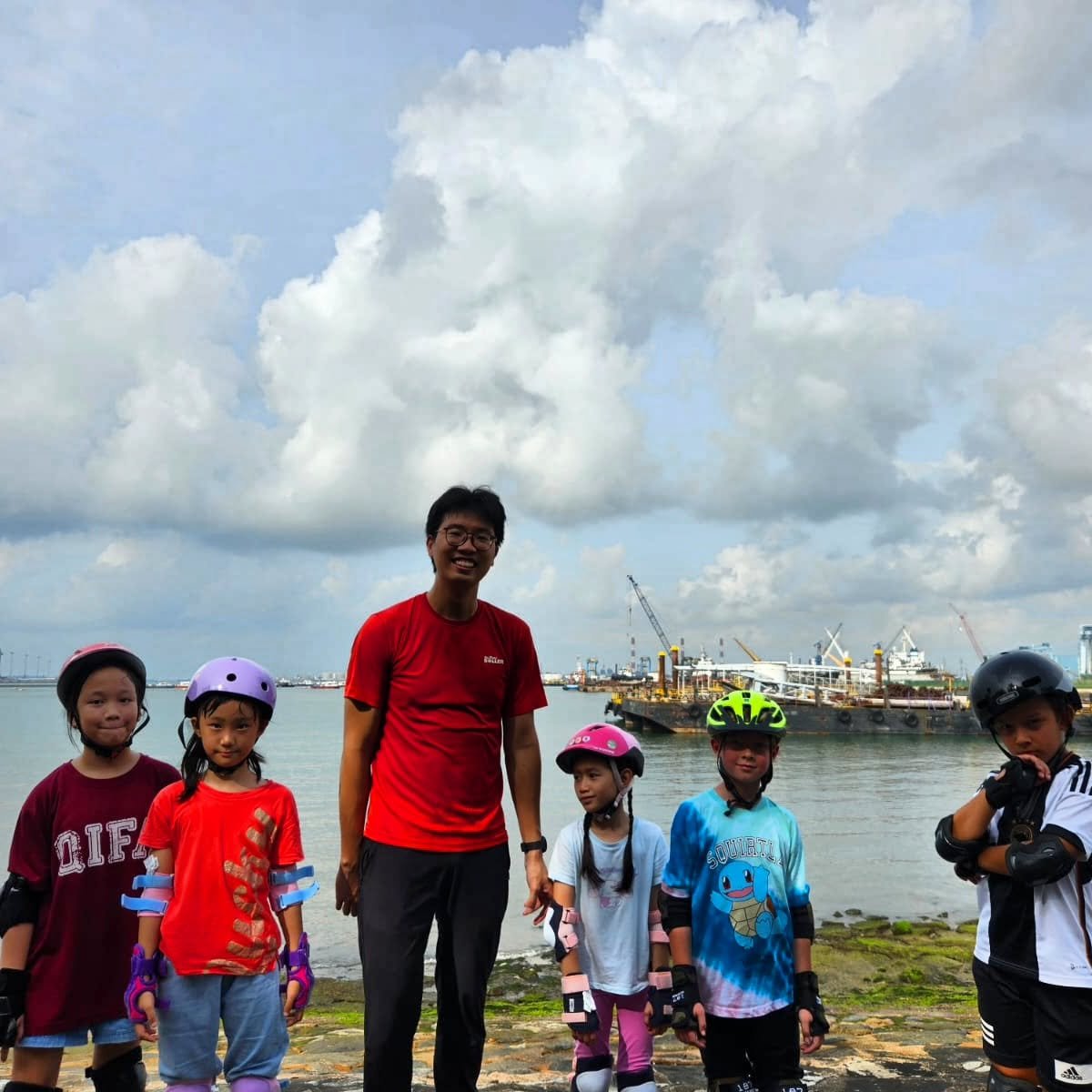 &quot;Children are the world's greatest gift. Their smiles are the sunbeams that light up our lives.&quot; 

#WestCoastPark
#WeekendClasses 
#PostExamActivity
#CCAs
#SpecialNeedsProgramme_SEP
#ROLLERCOOKIECLUB_RCC
#SCHOOLHolidaySkateCamp 
#TRAININGNE