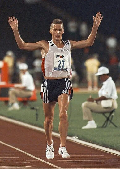 Airey Bros. Radio / Episode 93 / Todd Williams