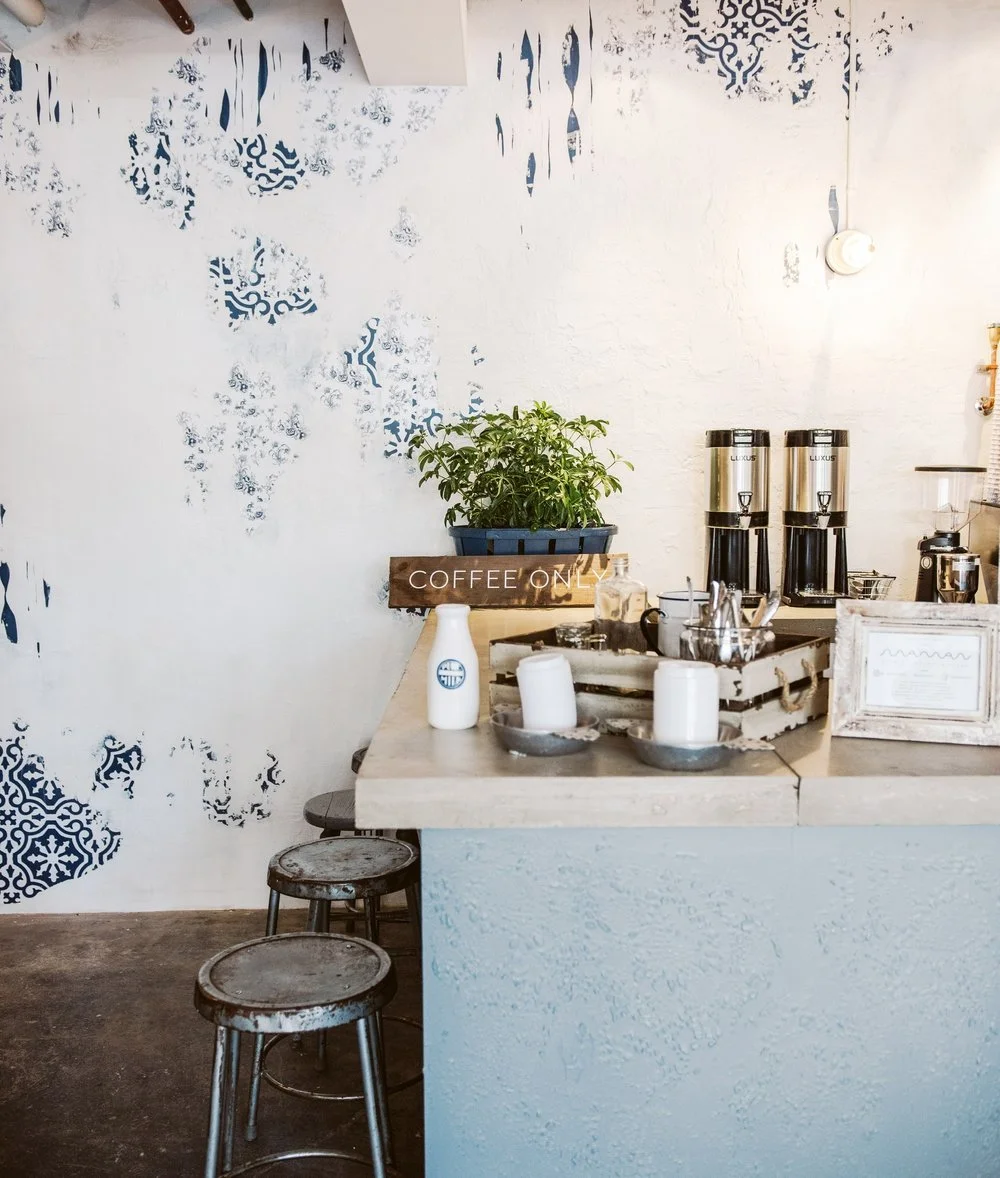 maman+greenpoint+wallpaper+texture+wall.jpeg