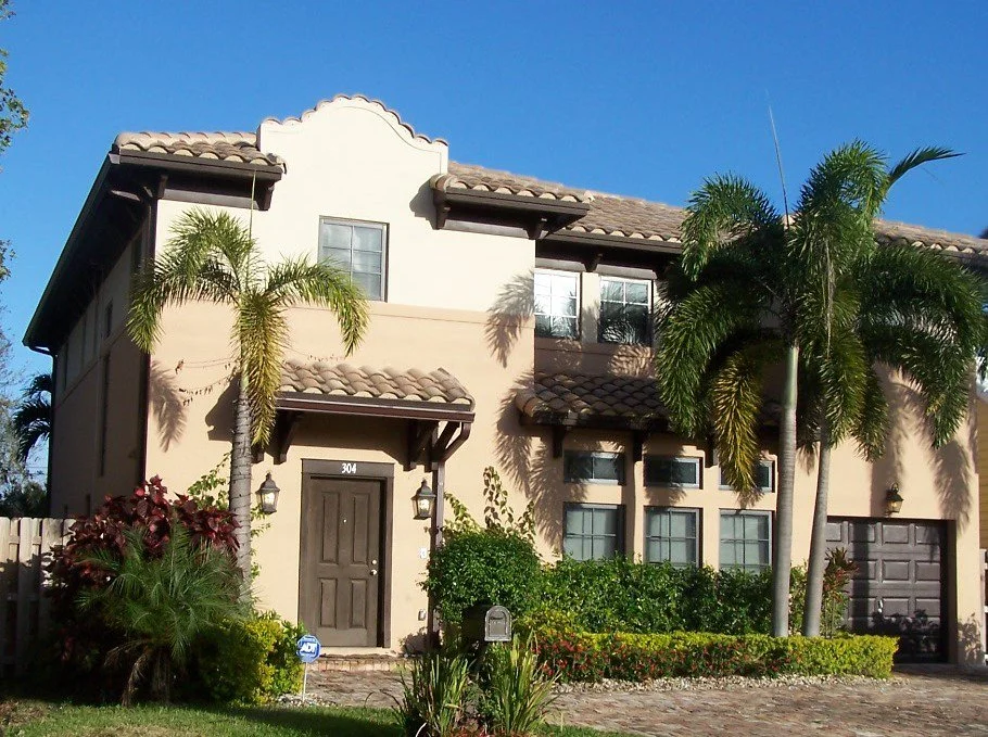 Custom Residence: Boca RatonVictoria Park, Fort Lauderdale