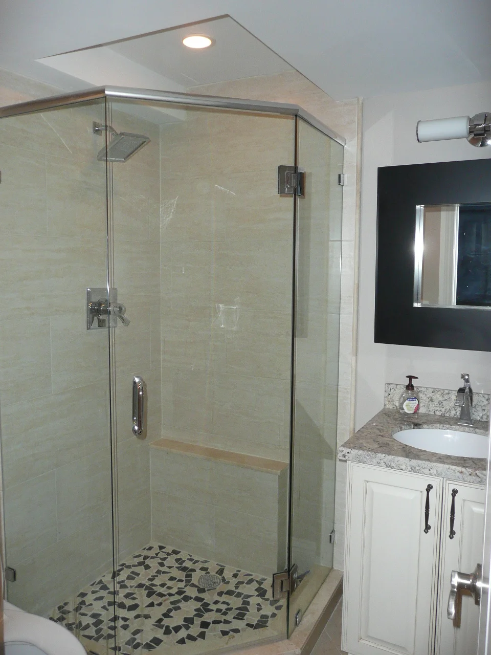 Fort Lauderdale Condominium: New shower in powder room
