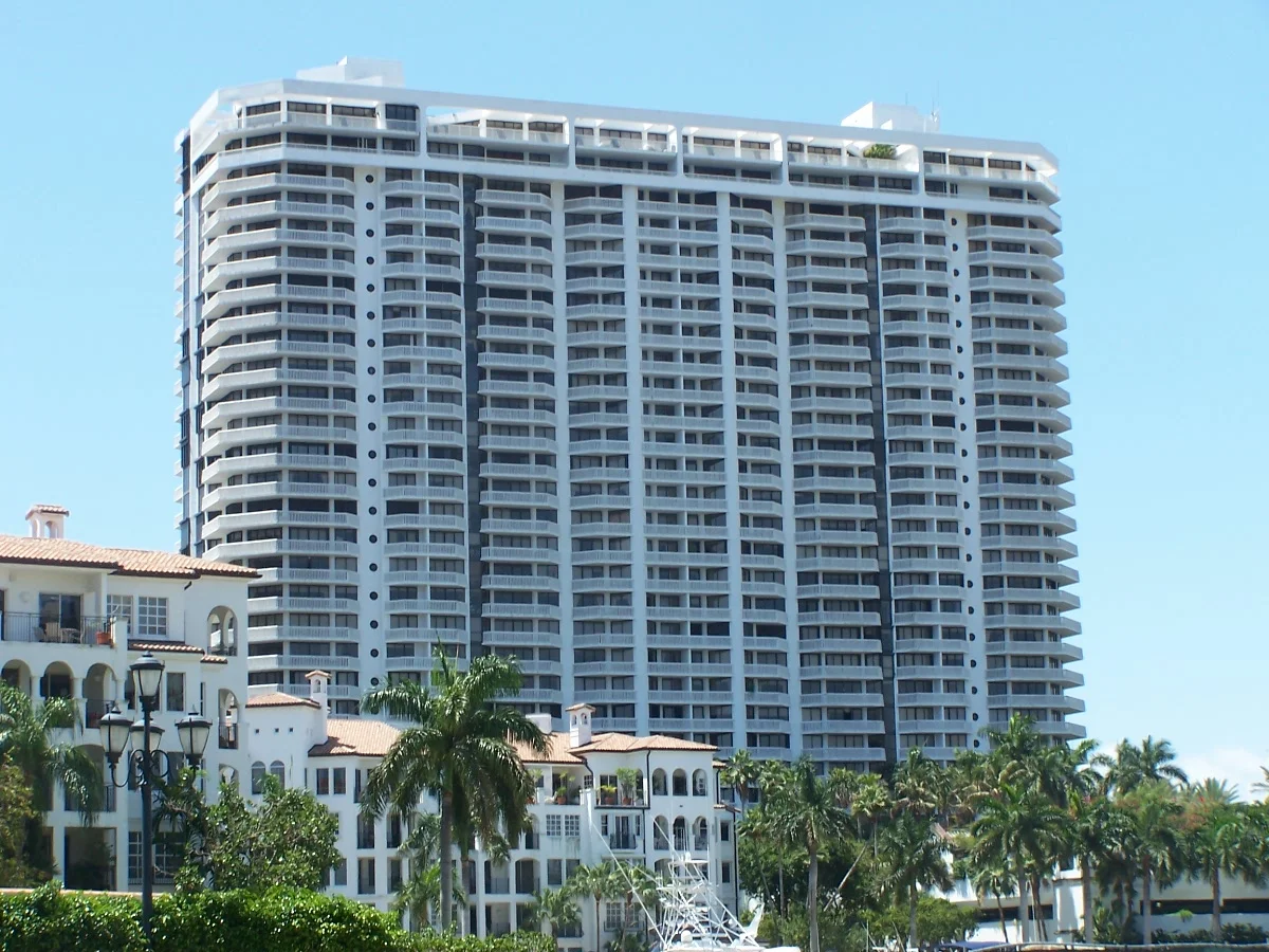  Unit remodel, Bellamare, Aventura 