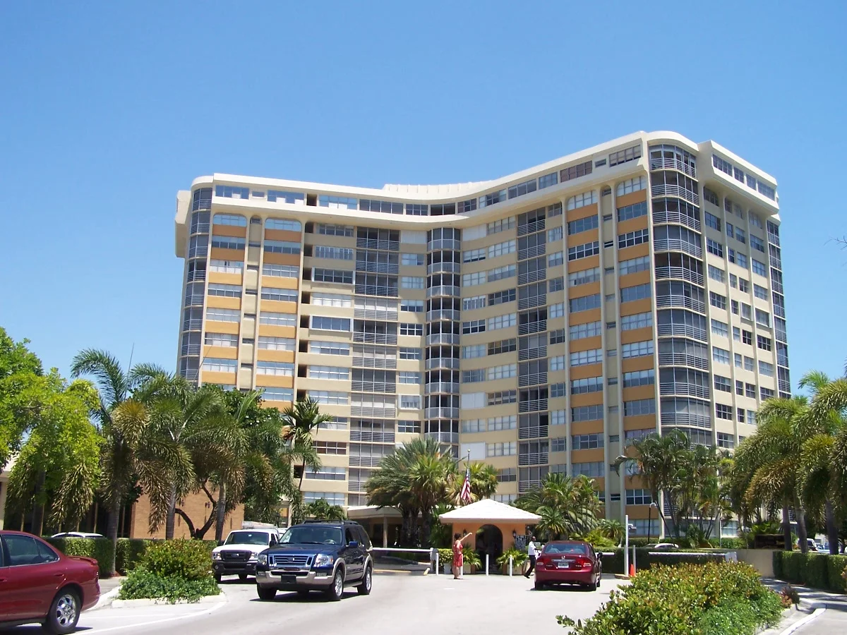  Unit remodel, Lake Point Towers, Hallandale Intracoastal 