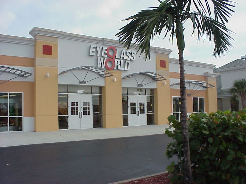 Eye Glass Works, Fort Myers: Major retail renovation