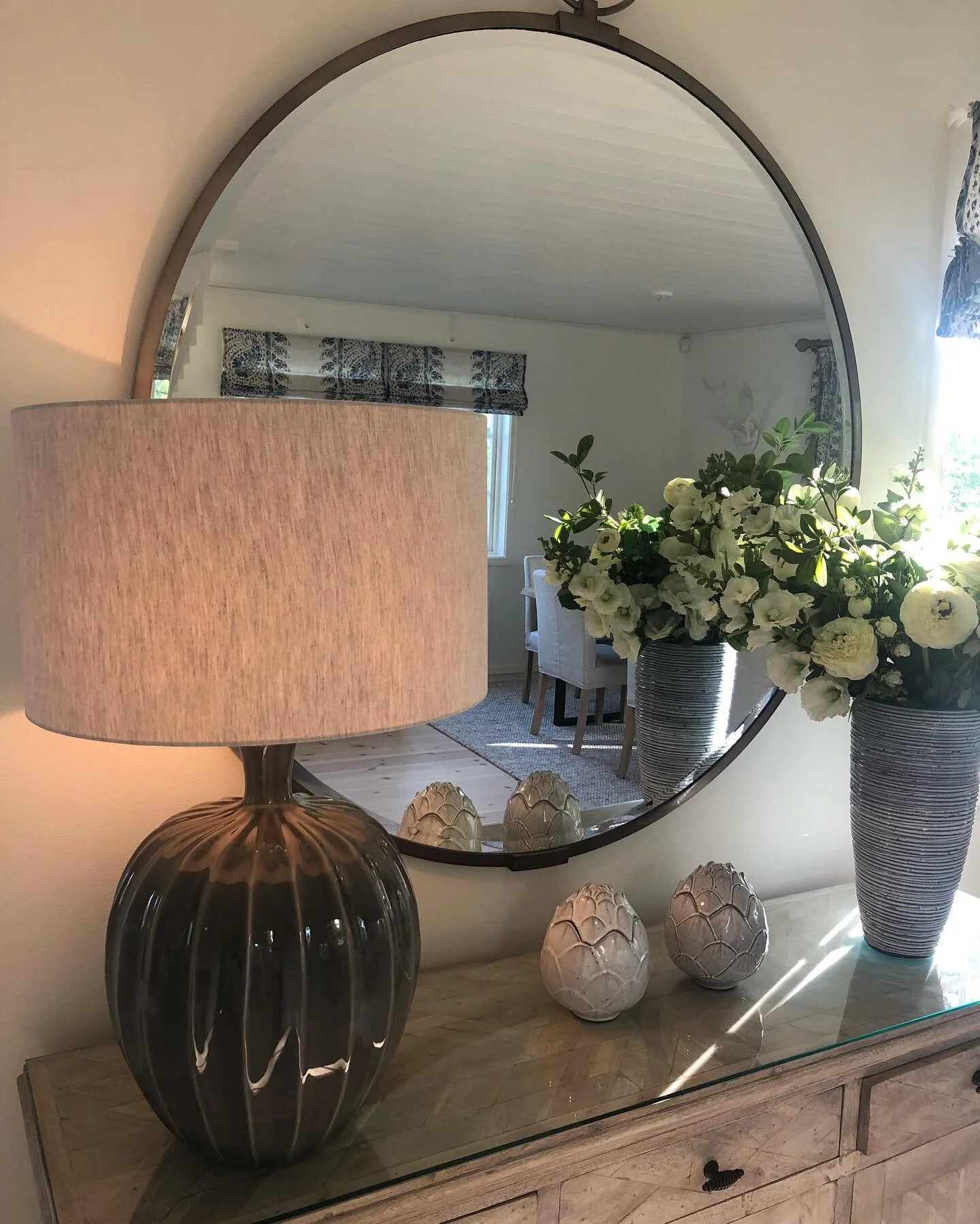 Just finished my client&rsquo;s Forest Retreat in Sweden 💚

Kristiana lamp and Avalone mirror by @williamyeoward &bull; @oka sideboard

#interiordesign #furnishings #lamps #mirror #sideboard