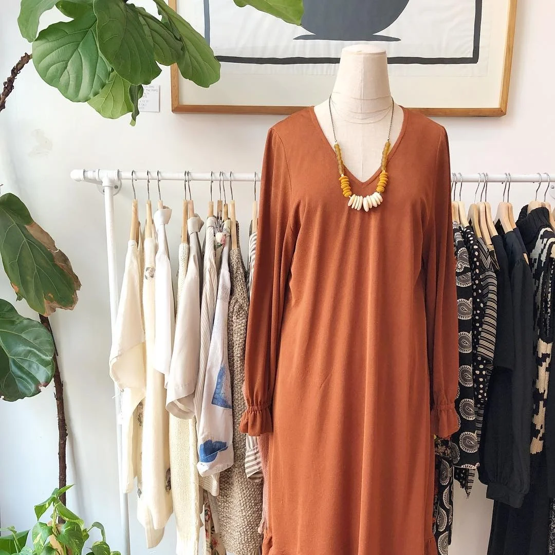 Red Moon Shop