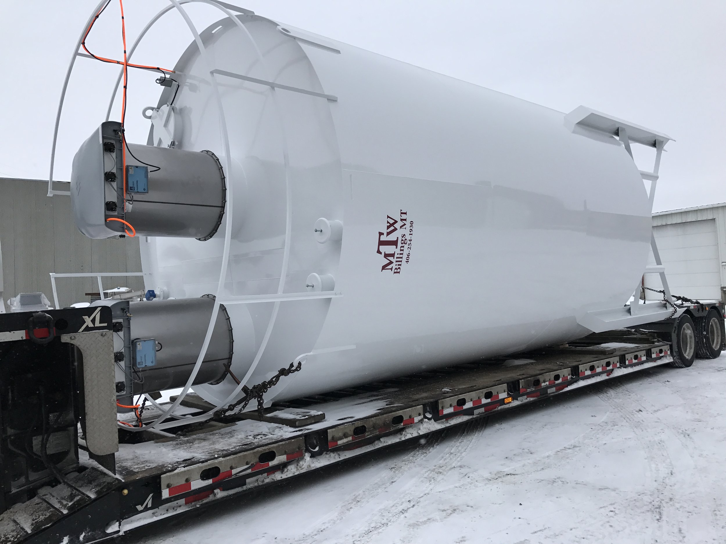 Split Wall Silo about to hit the road!