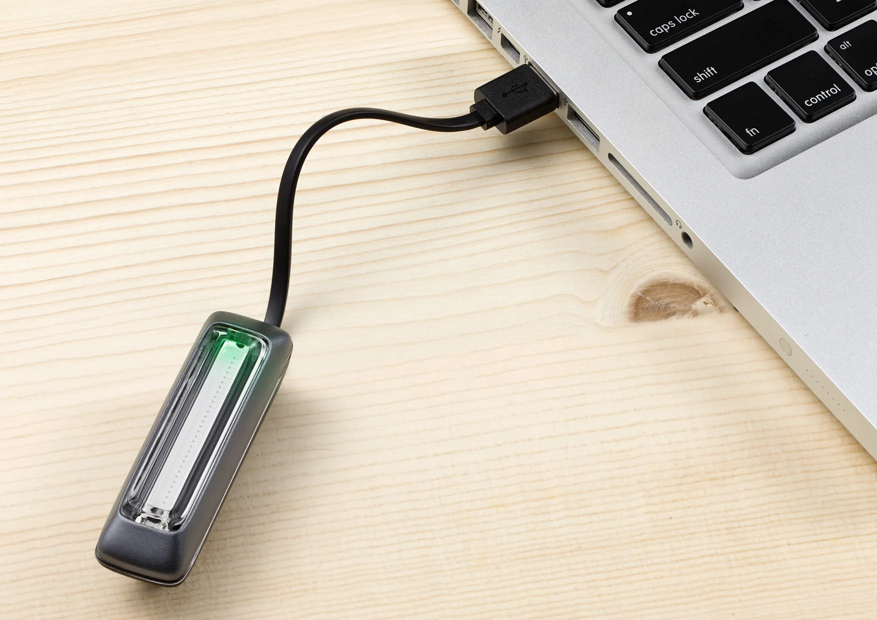 KOODESIGN | Product Design Hong Kong - JAZ Zlender Cycling Light