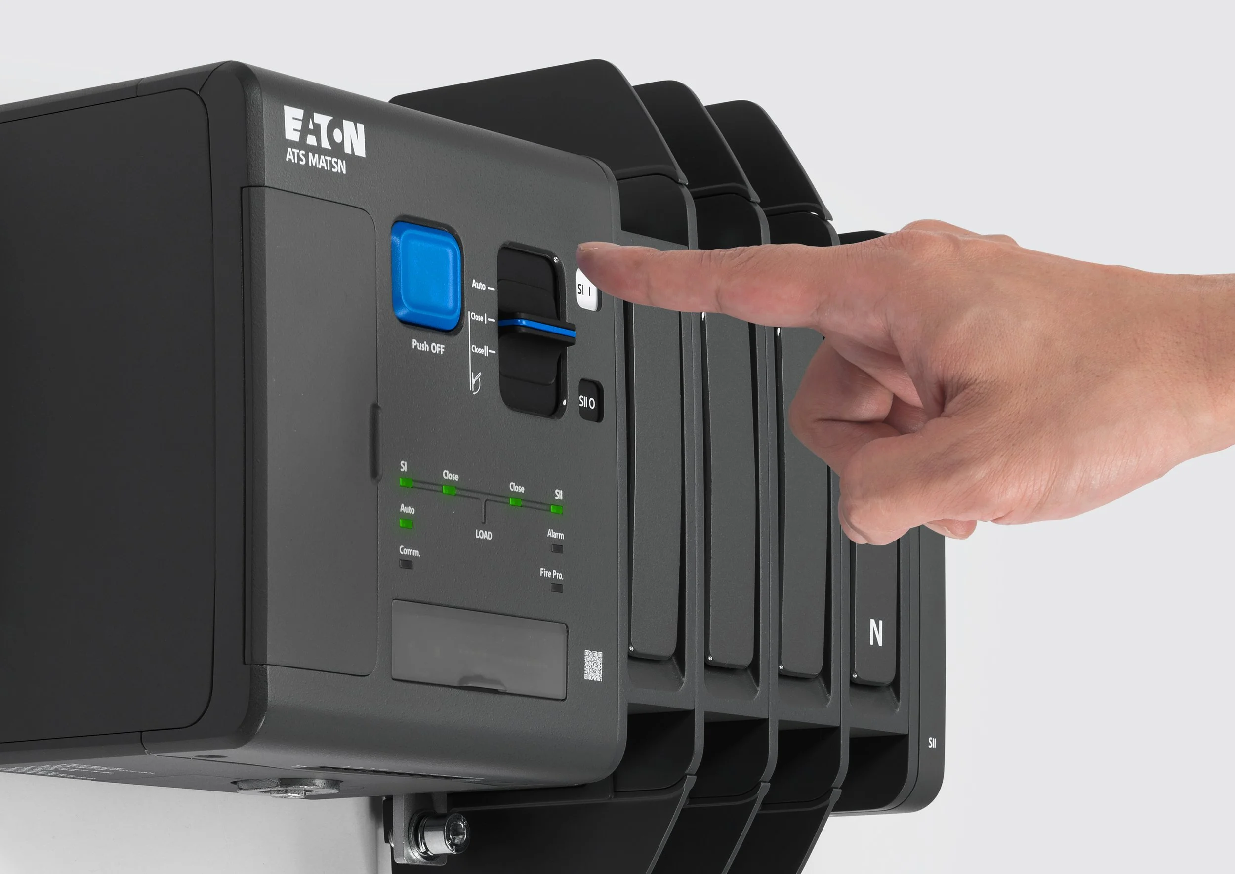 KOODESIGN_EATON_MATSN_Automatic_Transfer_Switch_Industrial_Design_2.jpg