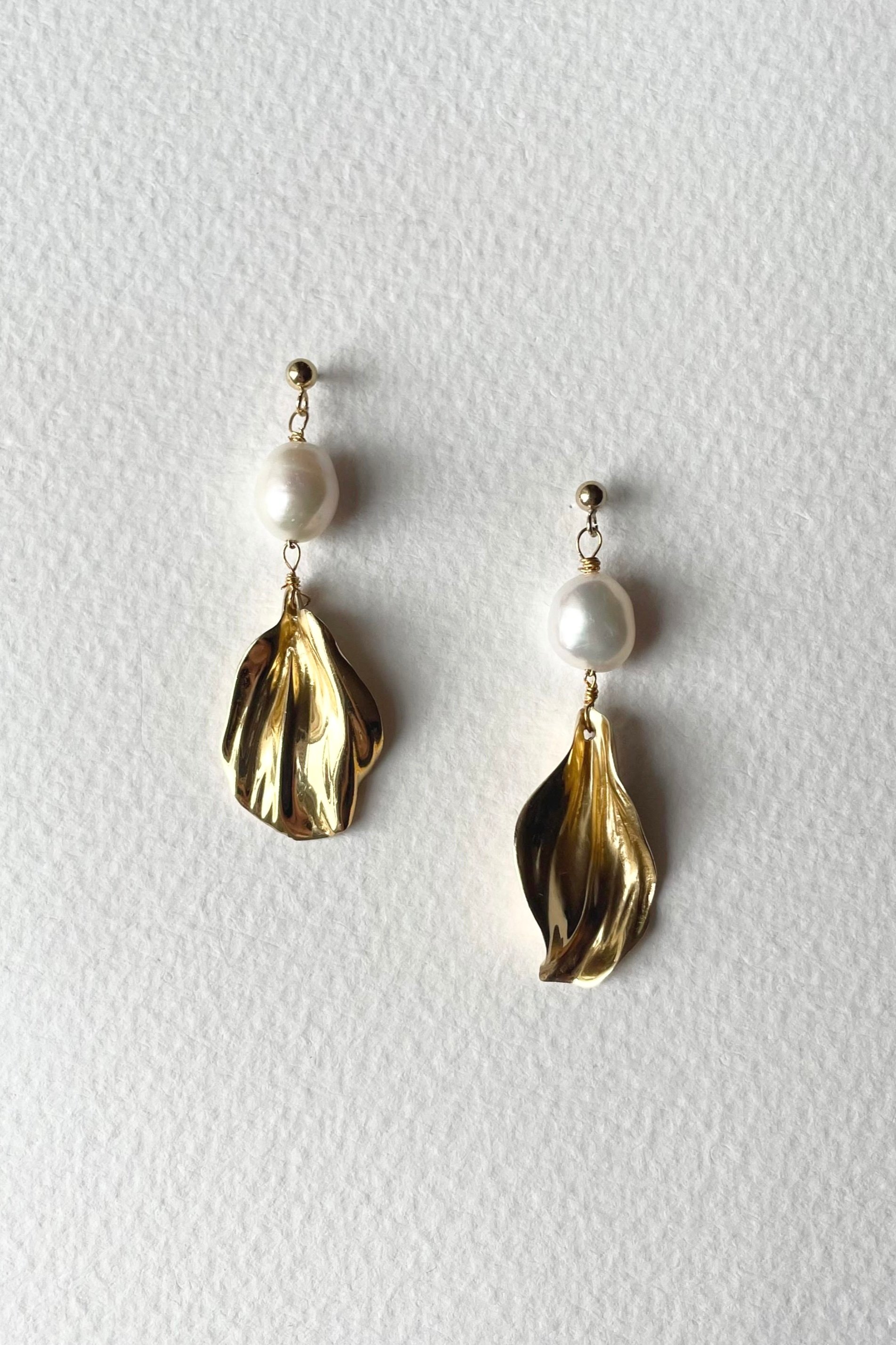 Ada+pearl+earrings+gold+eden+b+studio.jpg