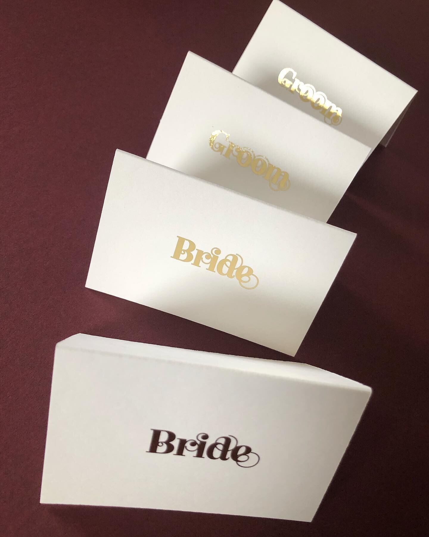 Little gold foiled place name cards, perfect for your wedding tables✨
-
#goldfoil #digitalfoil #placenamecards #placenames #cards #weddingcards #weddingdecor #weddinginspo #weddingstationeryuk #weddingstationery #weddingstationerybristol #bristol #br