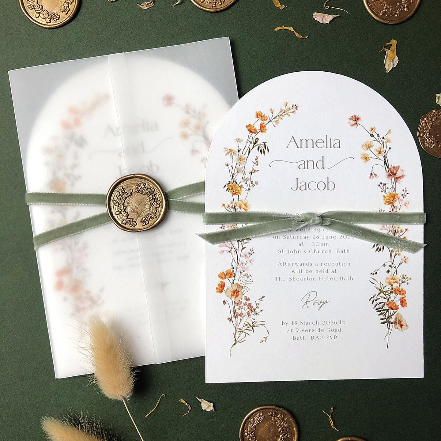 R U S T I C  M E A D O W
&mdash;
Painted floral arches &amp; wreaths, soft sage velvet ribbon, antique gold wax seals and vellum wraps 😍
&mdash;
Available now on the website!
&mdash;
#floral #floralarch #flowers #floralinvitation #archedinvitation #