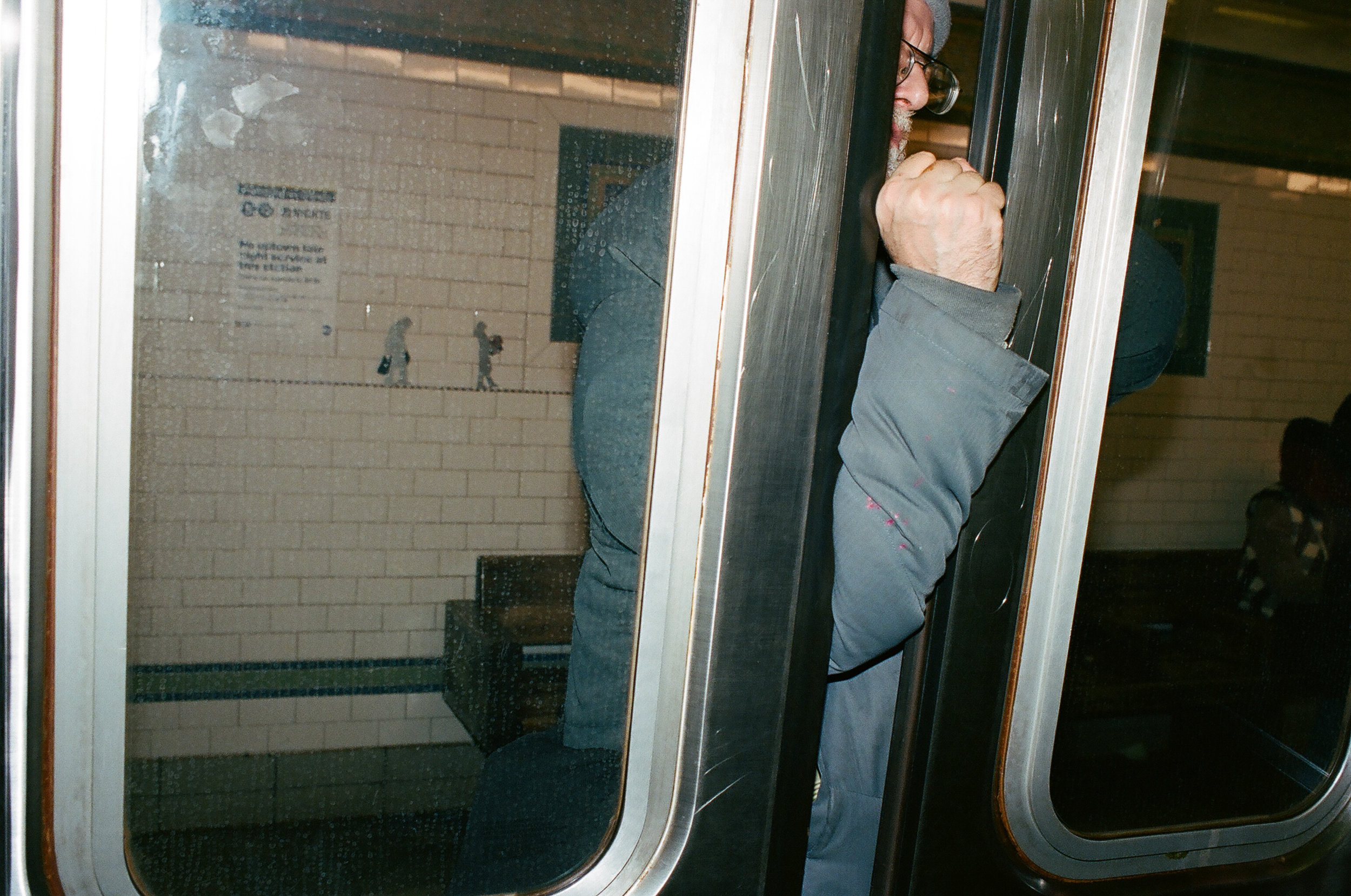 new-york-city-street-photographer-Steven-Davis-2
