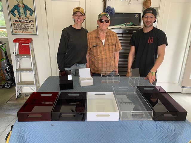 Trays are IN. And Dad approves! Perfect time for Father&rsquo;s Day ✔️▪️◾️◼️ .
.
.
.
.

#inspiration #art #organicskincare #effortless #modernman #innovative 
#boxyboy #boxyworld #organizers #dresserorganization #authentic #organization #men #skin #a