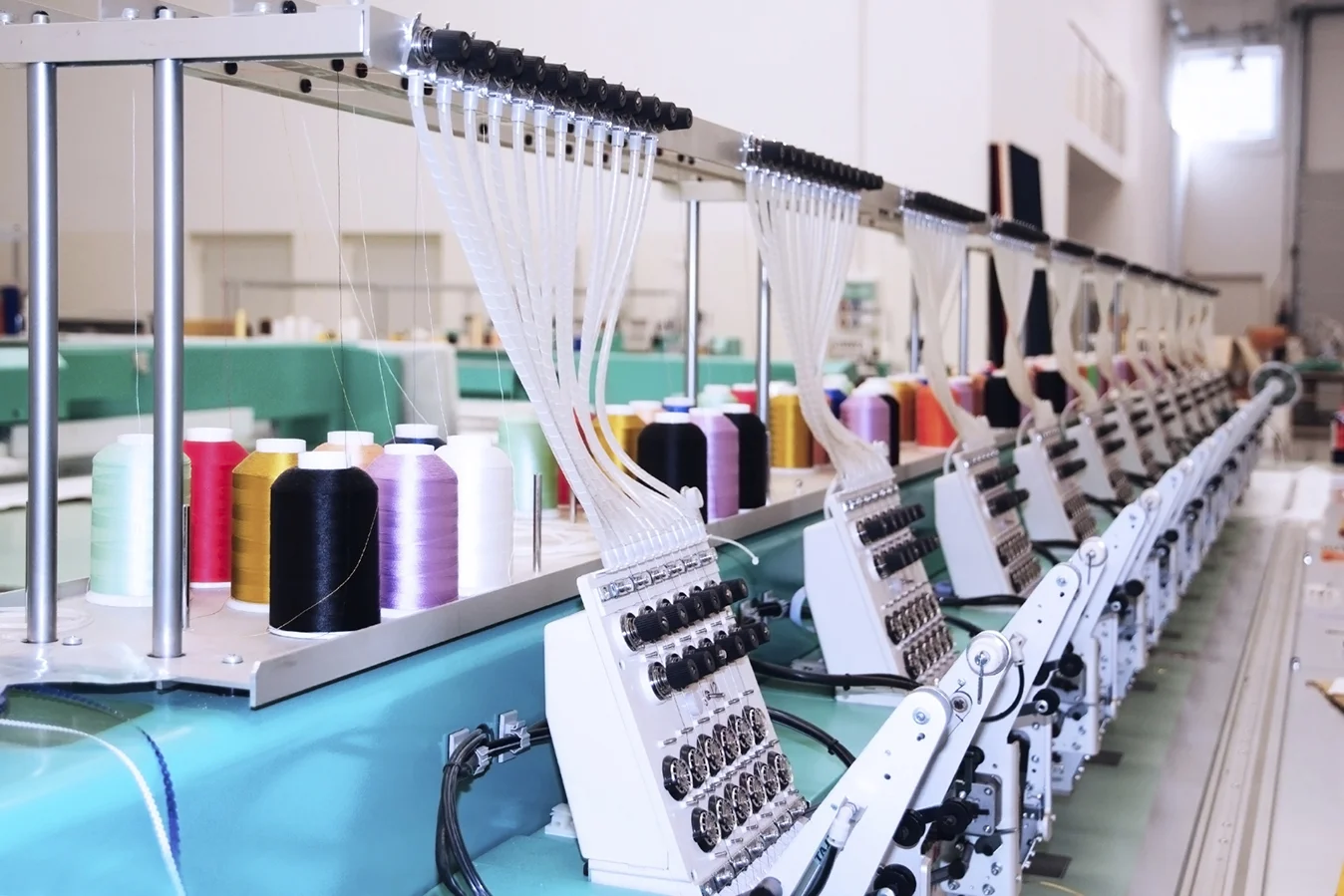 iStock_000020057225Medium_clothesFactory.jpg
