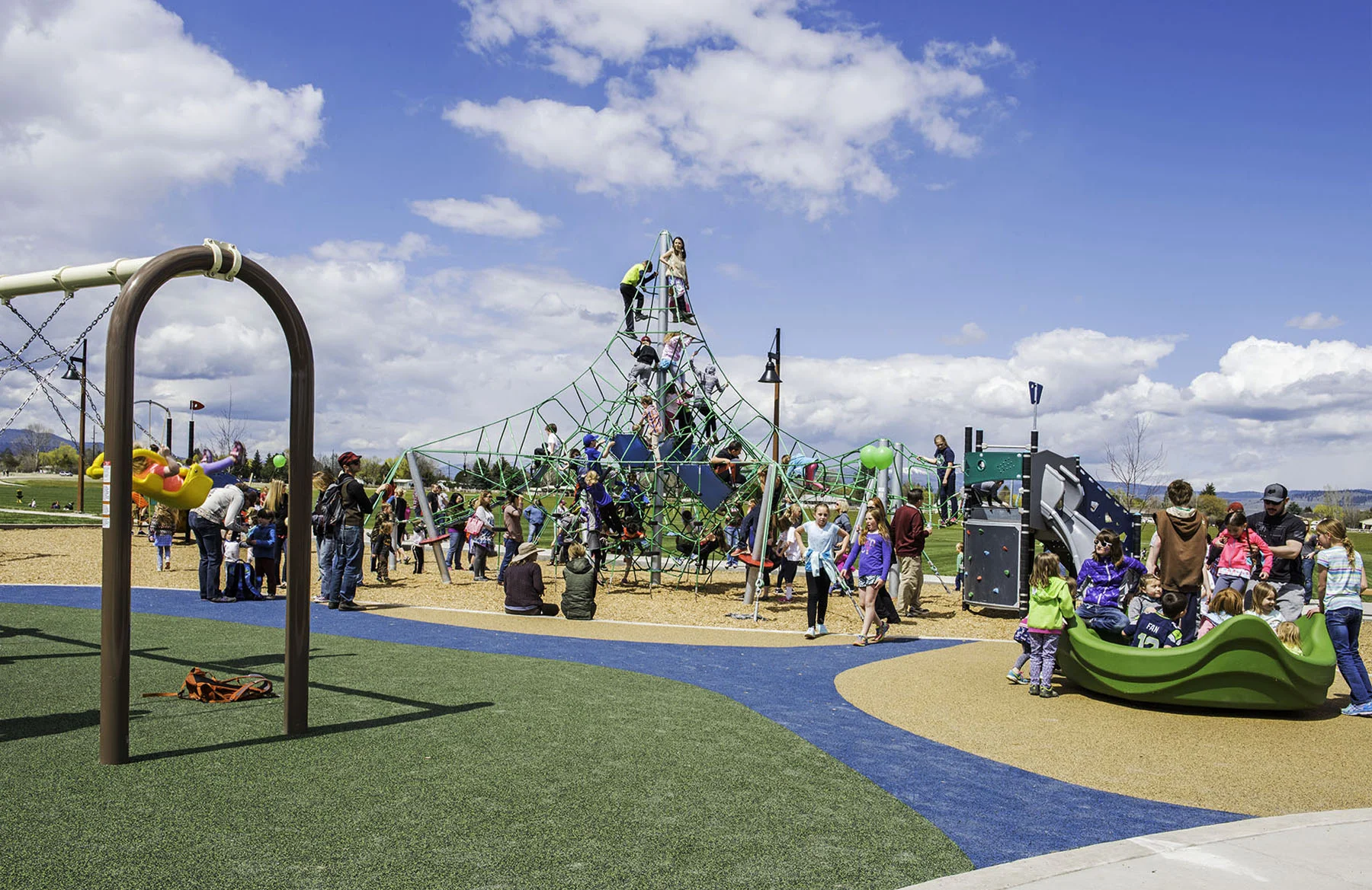 Playground_3232.jpg