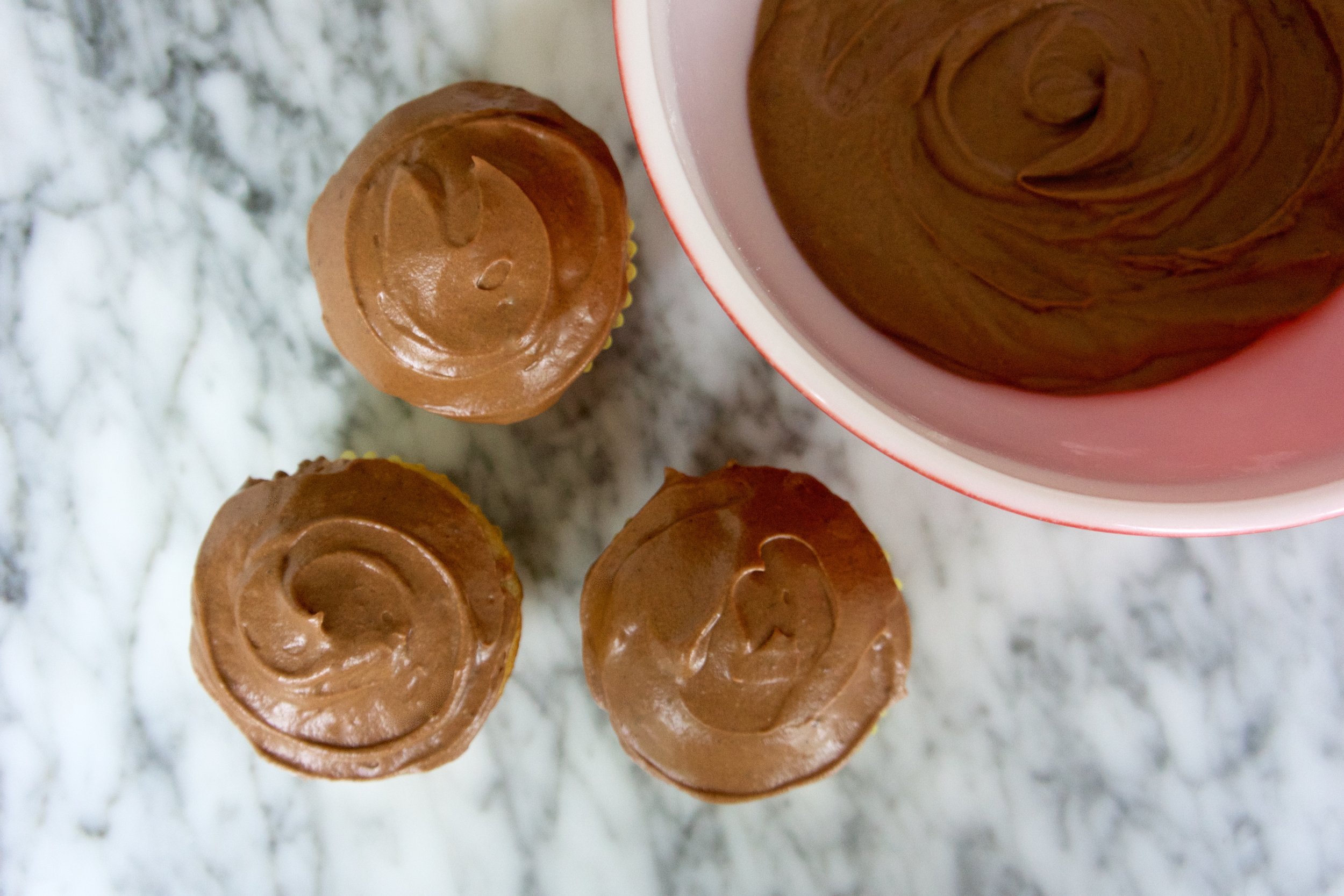 Gluten-Free Banana Chocolate Chip Cupcakes with Chocolate Frosting