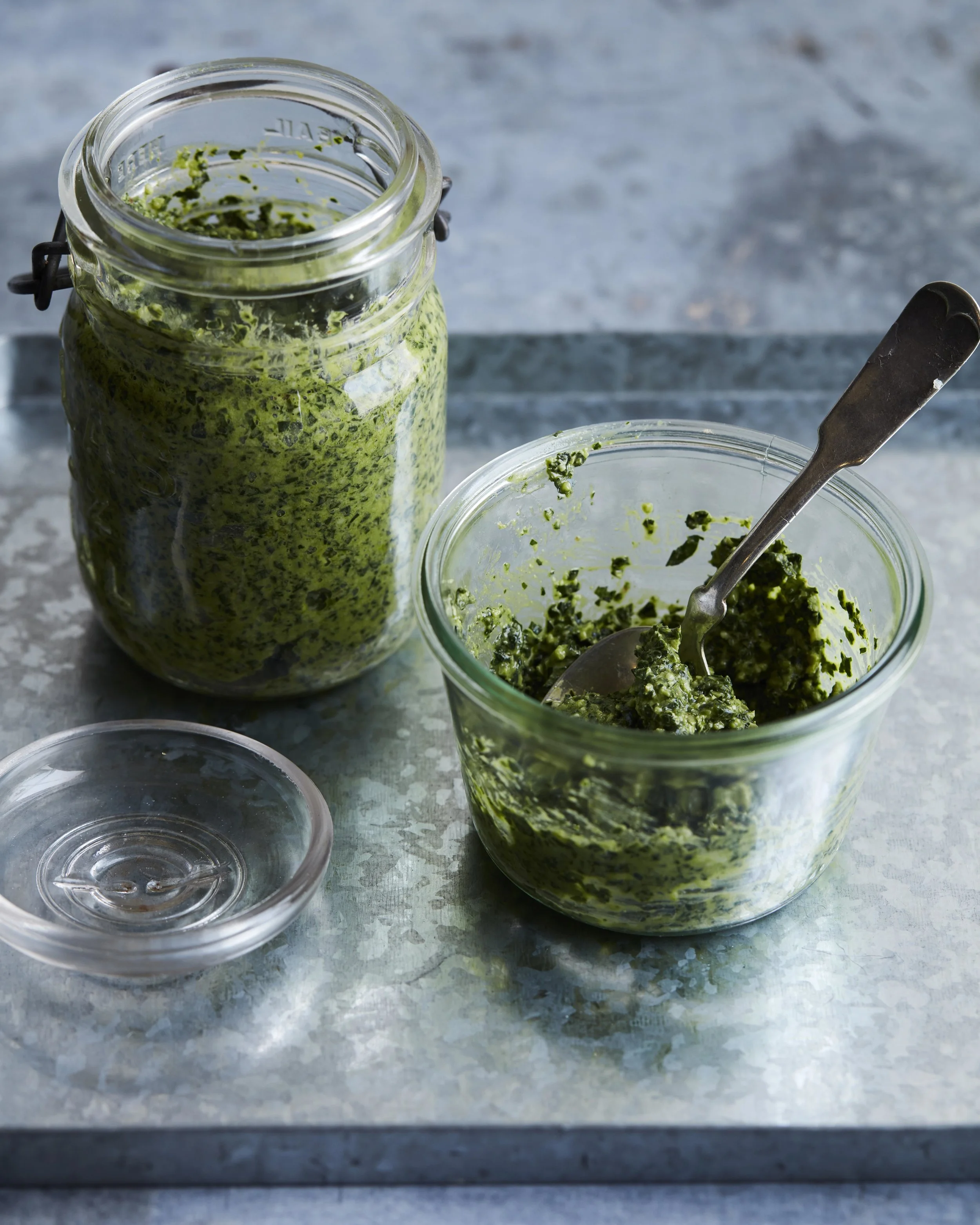 112018_JJ_BUCATINI_CREAMY_KALE_PESTO_V2.jpg