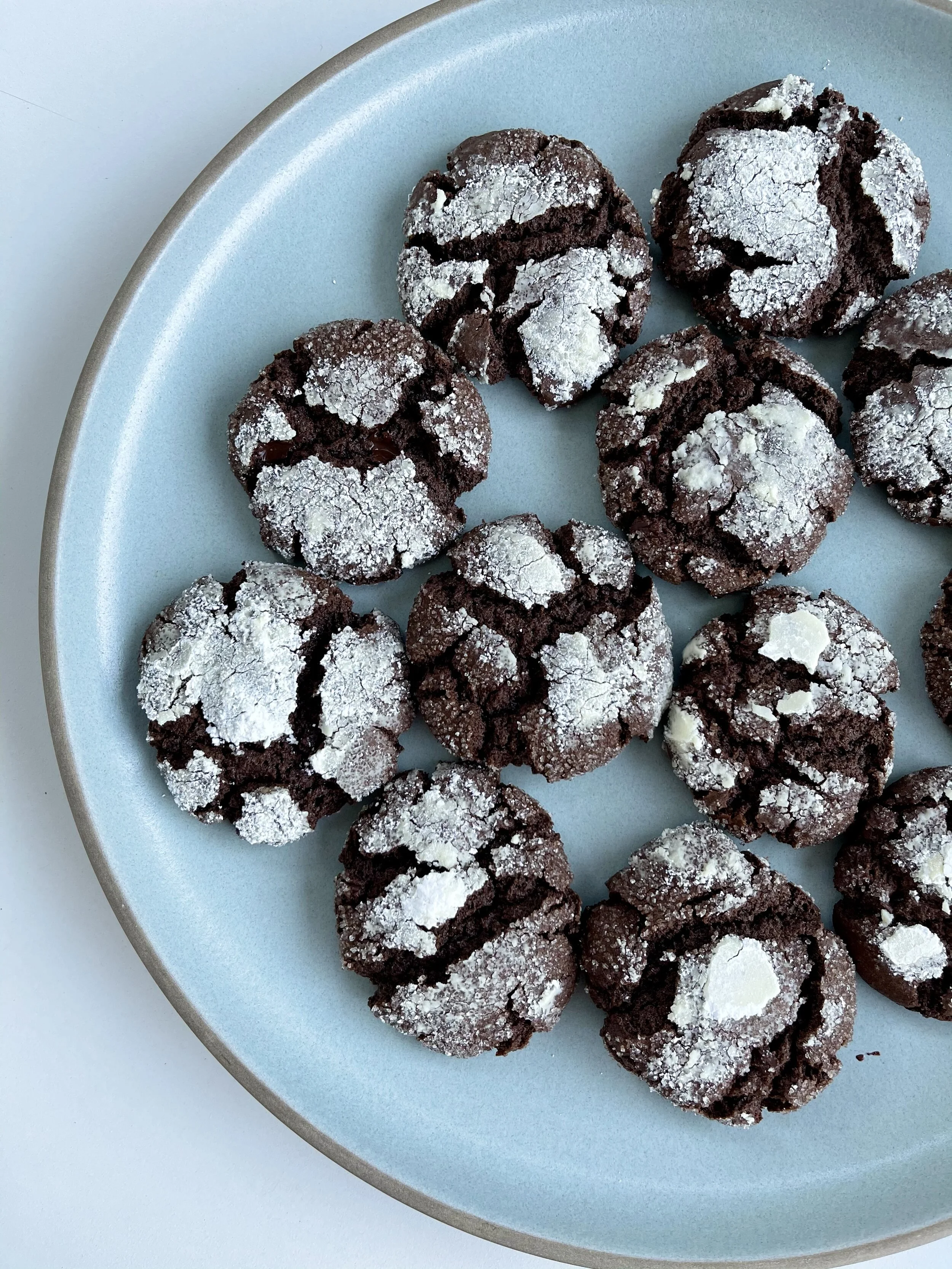 Super Fudgy Crinkle Cookies